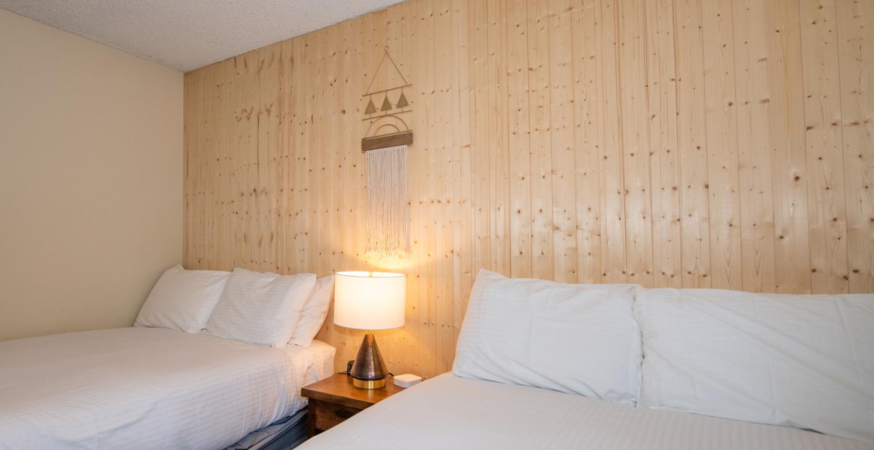 Gull Lake Lodge