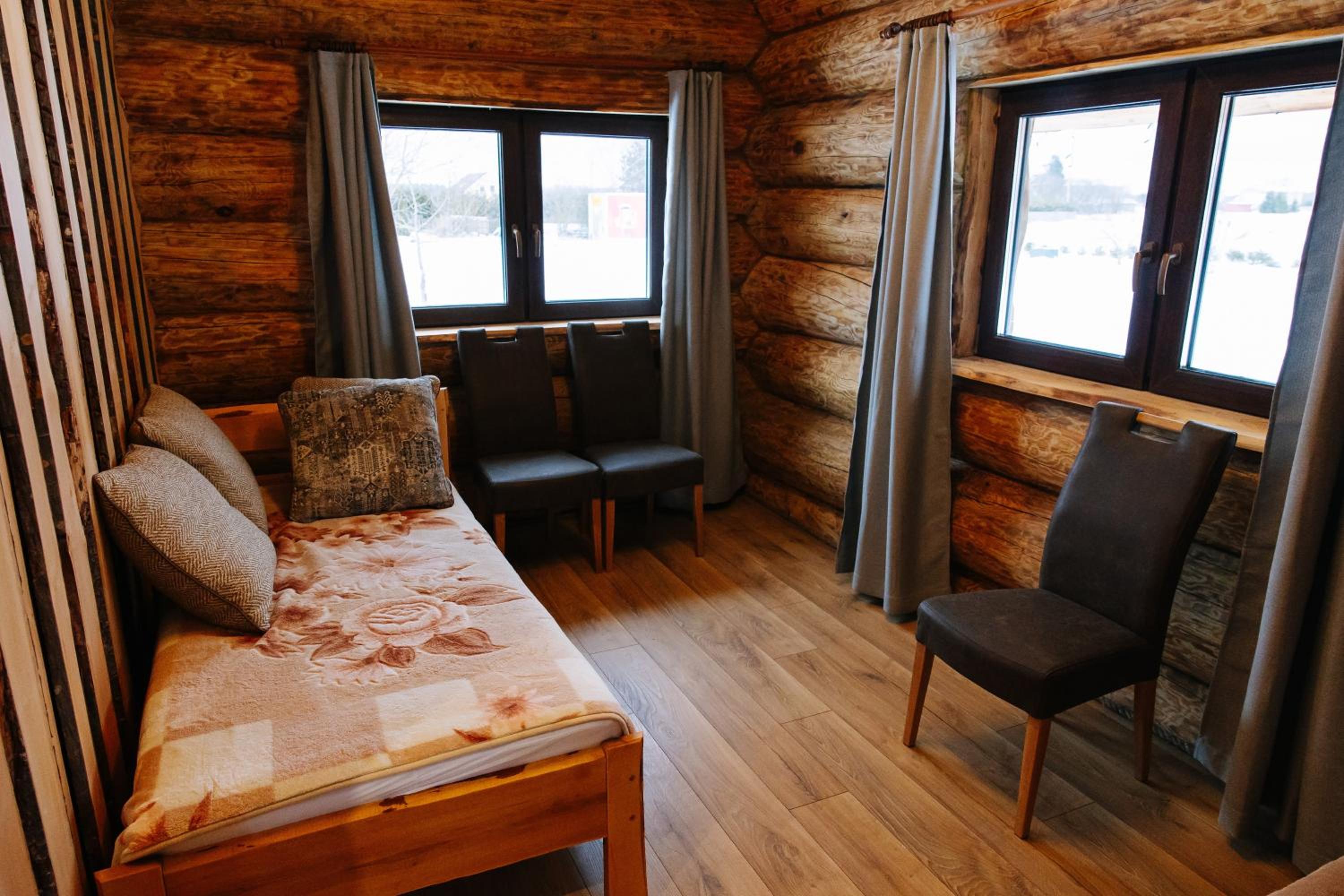 Alliku holiday home