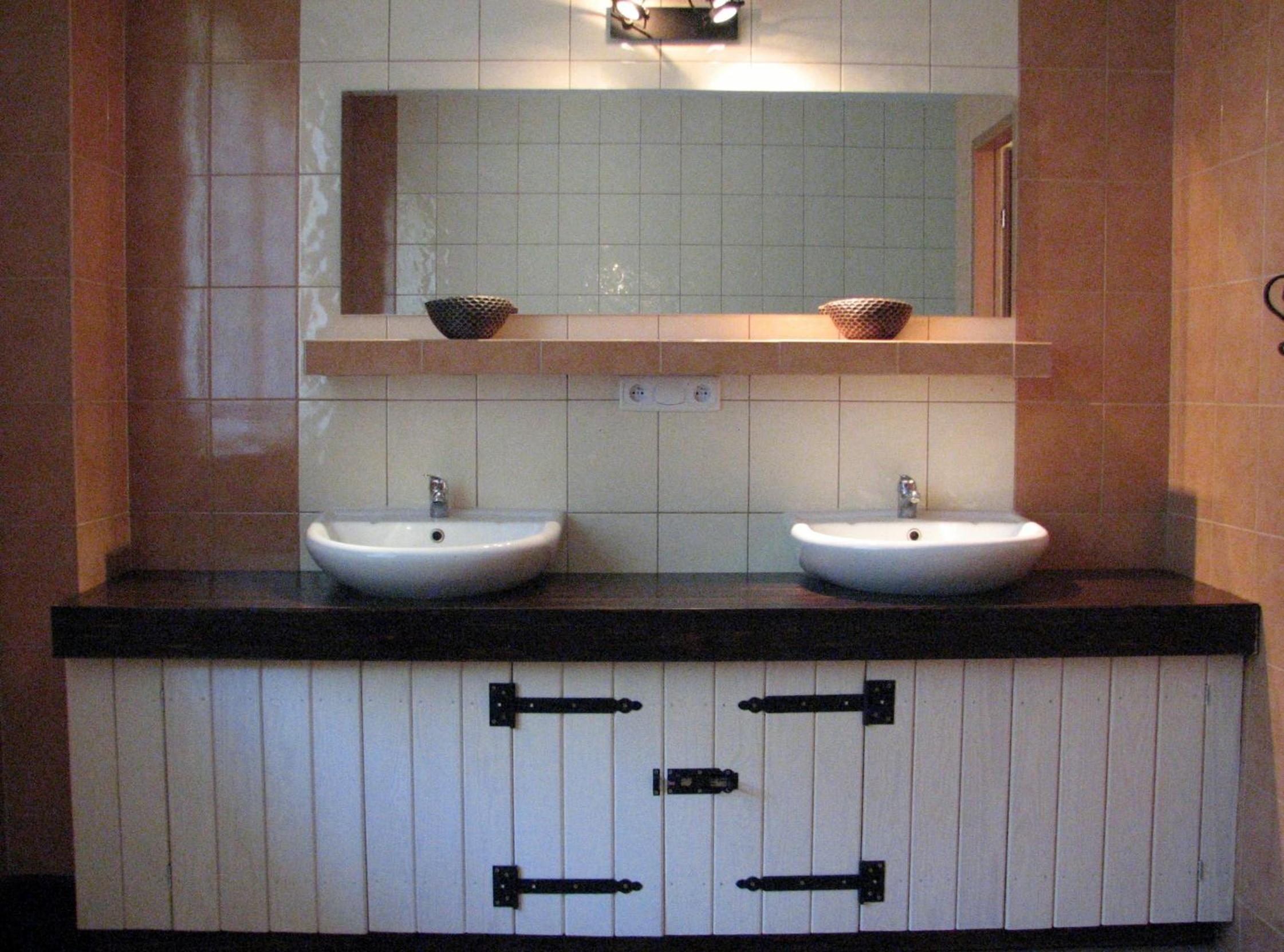 Photo 46