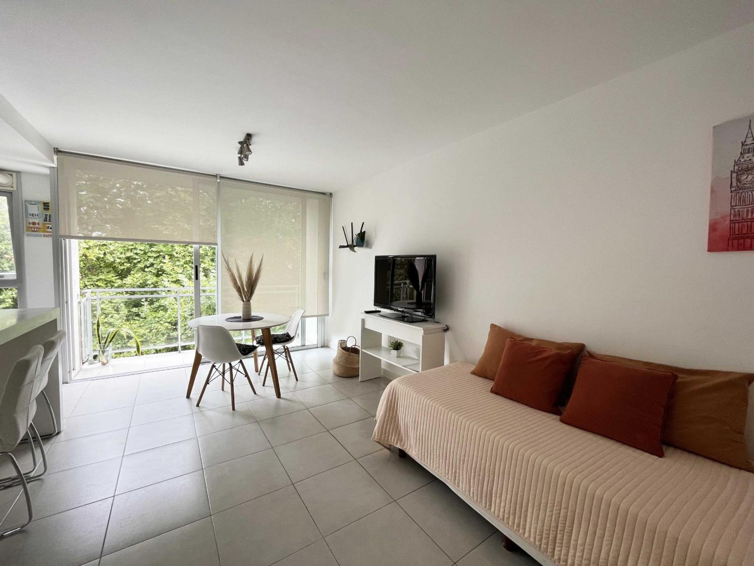 Depto zona Playa Grande para 4 personas Hola Sur