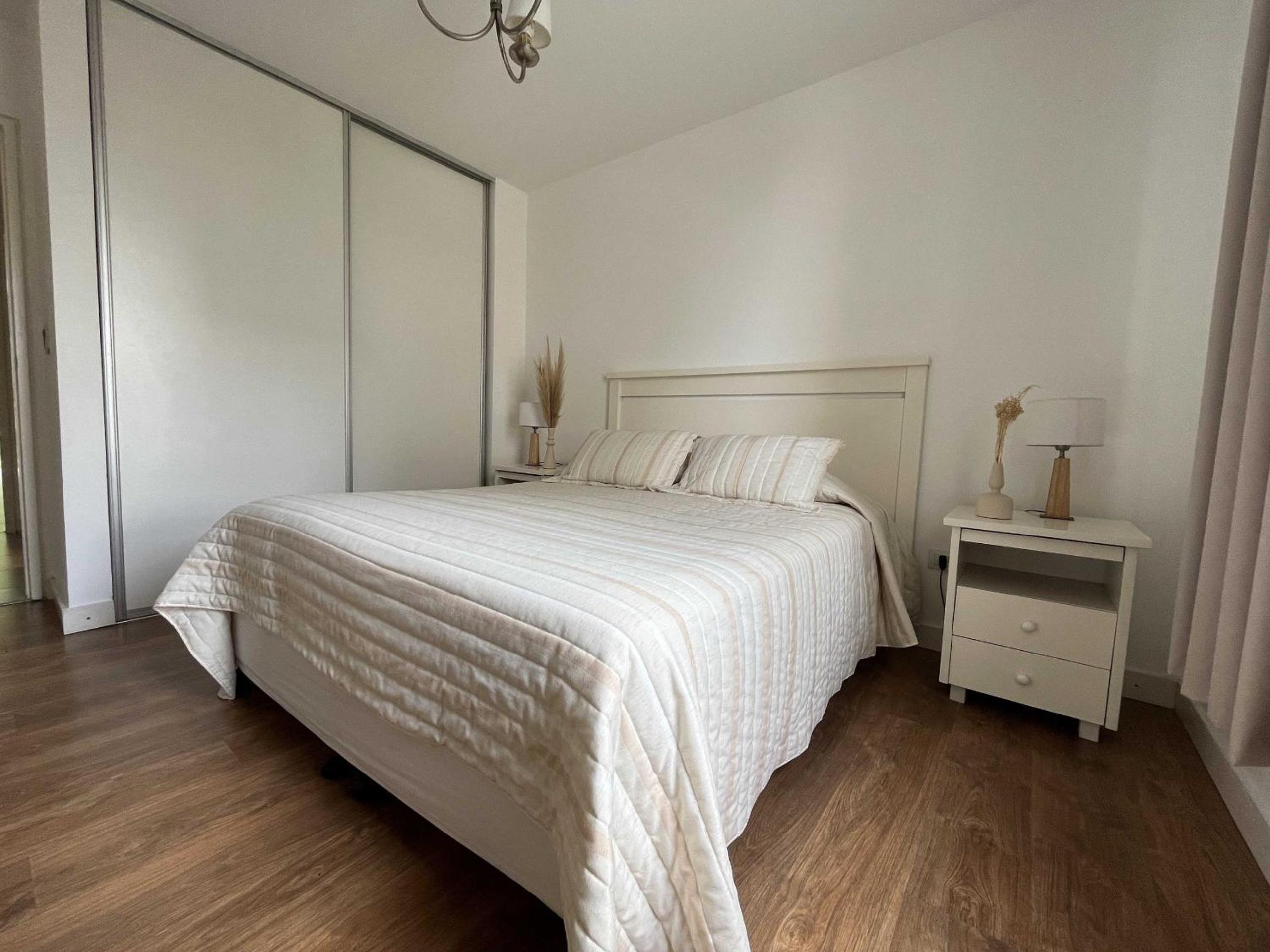 Depto zona Playa Grande para 4 personas Hola Sur