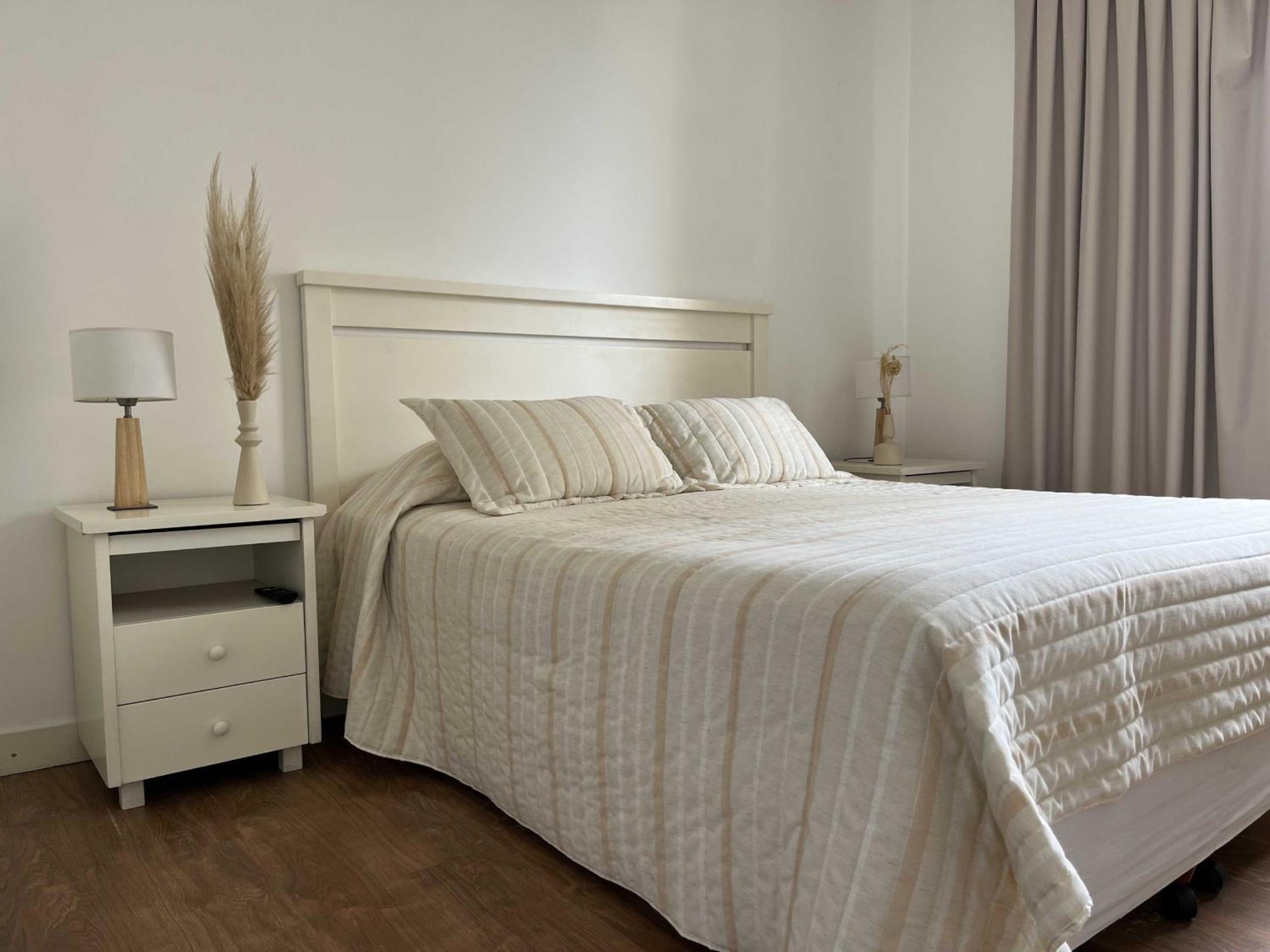 Depto zona Playa Grande para 4 personas Hola Sur