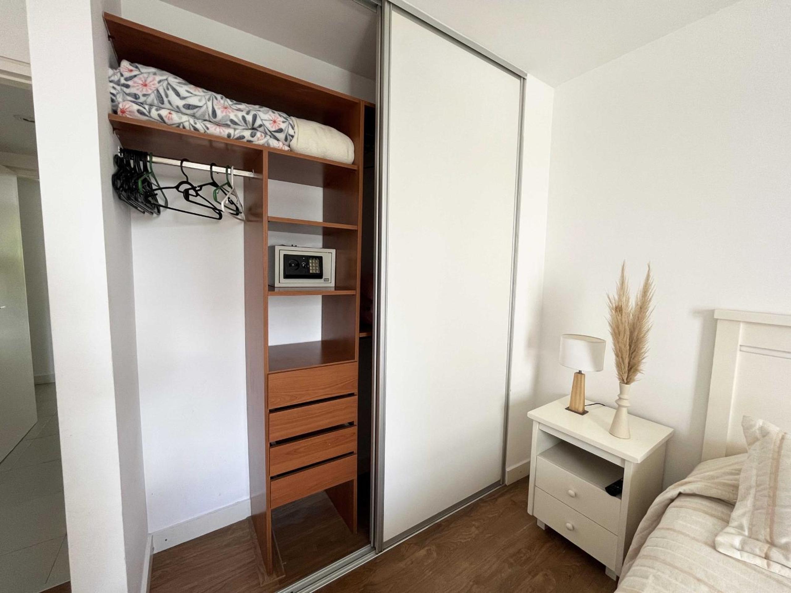 Depto zona Playa Grande para 4 personas Hola Sur