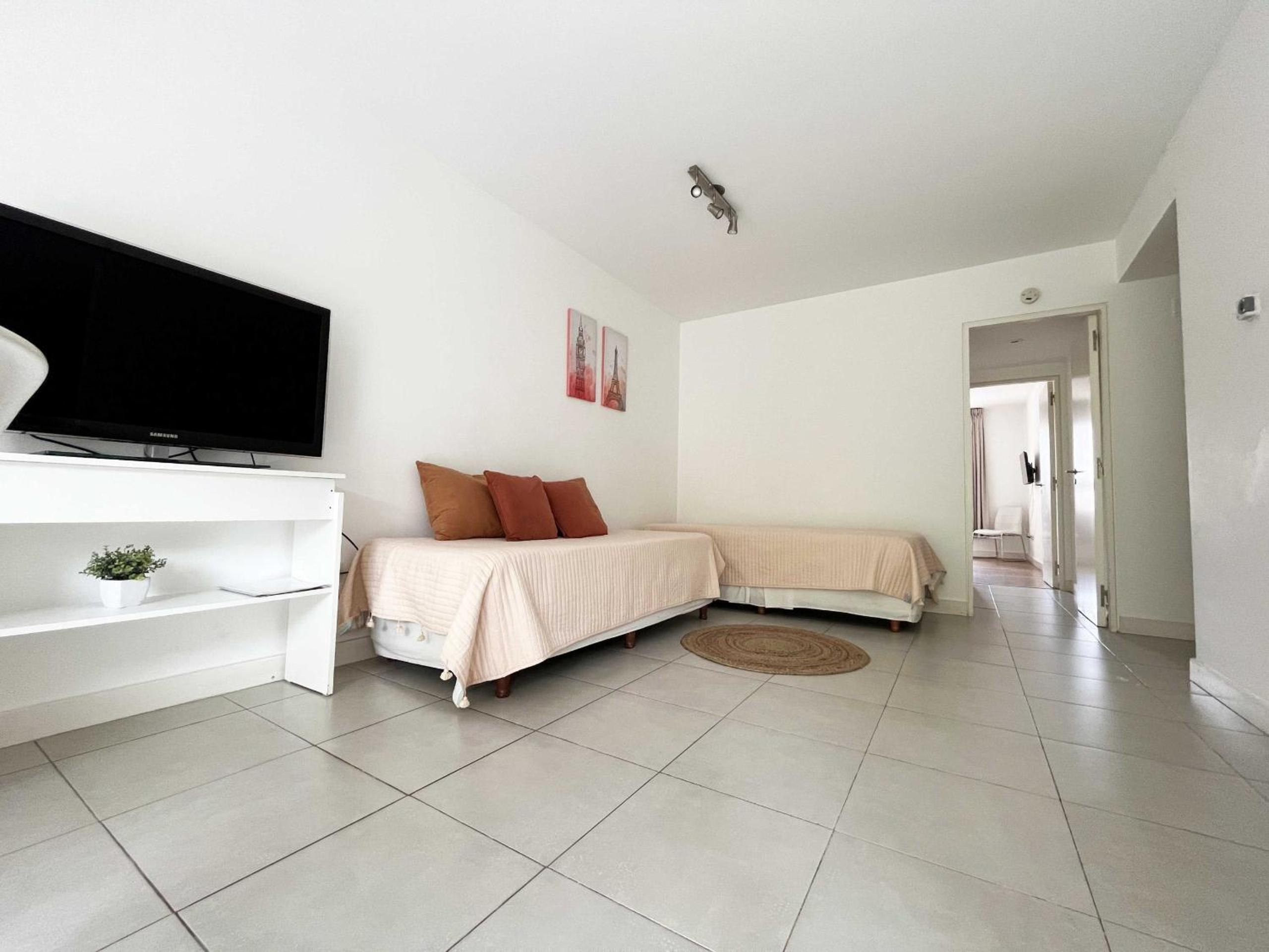 Depto zona Playa Grande para 4 personas Hola Sur