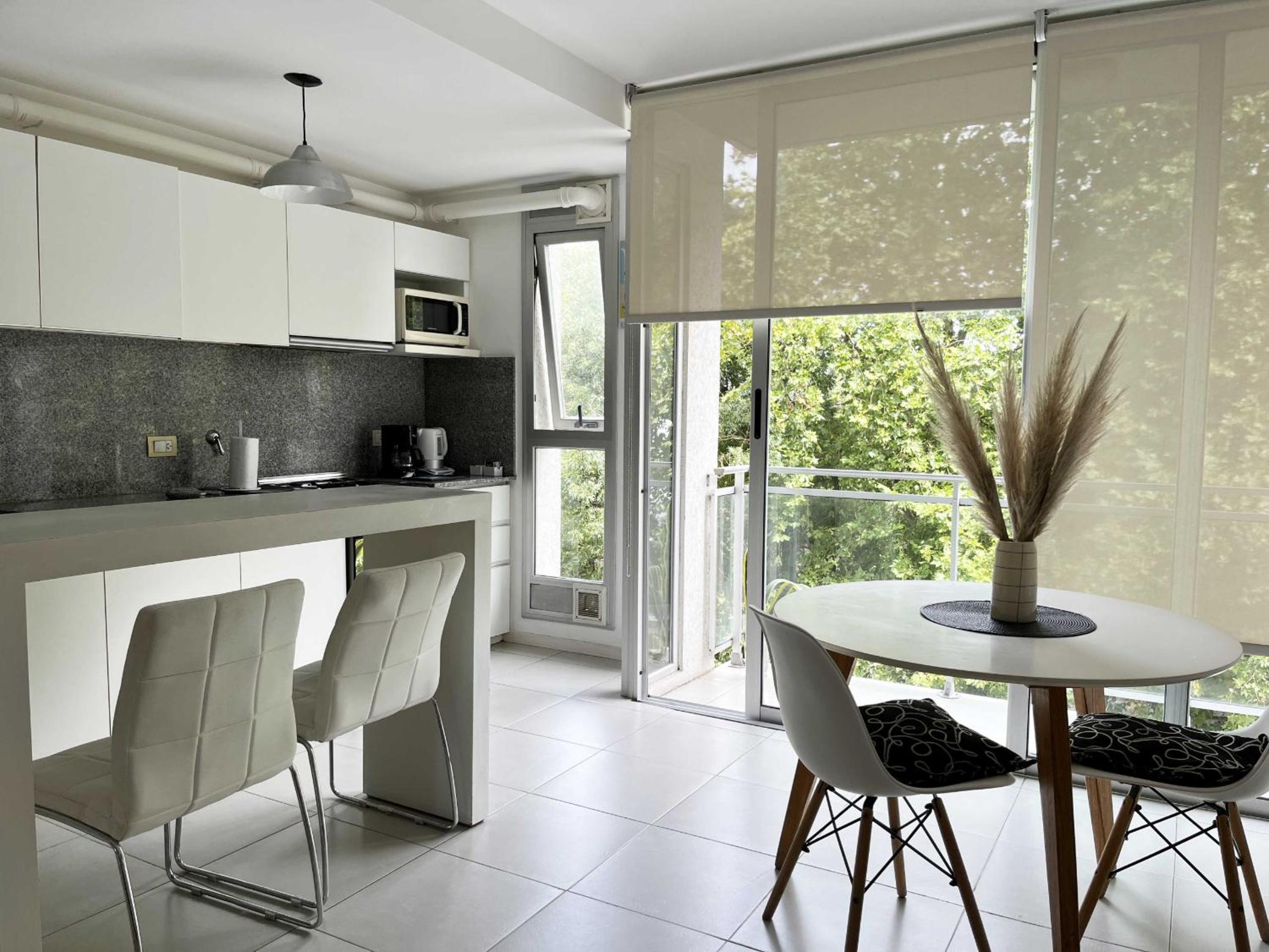Depto zona Playa Grande para 4 personas Hola Sur