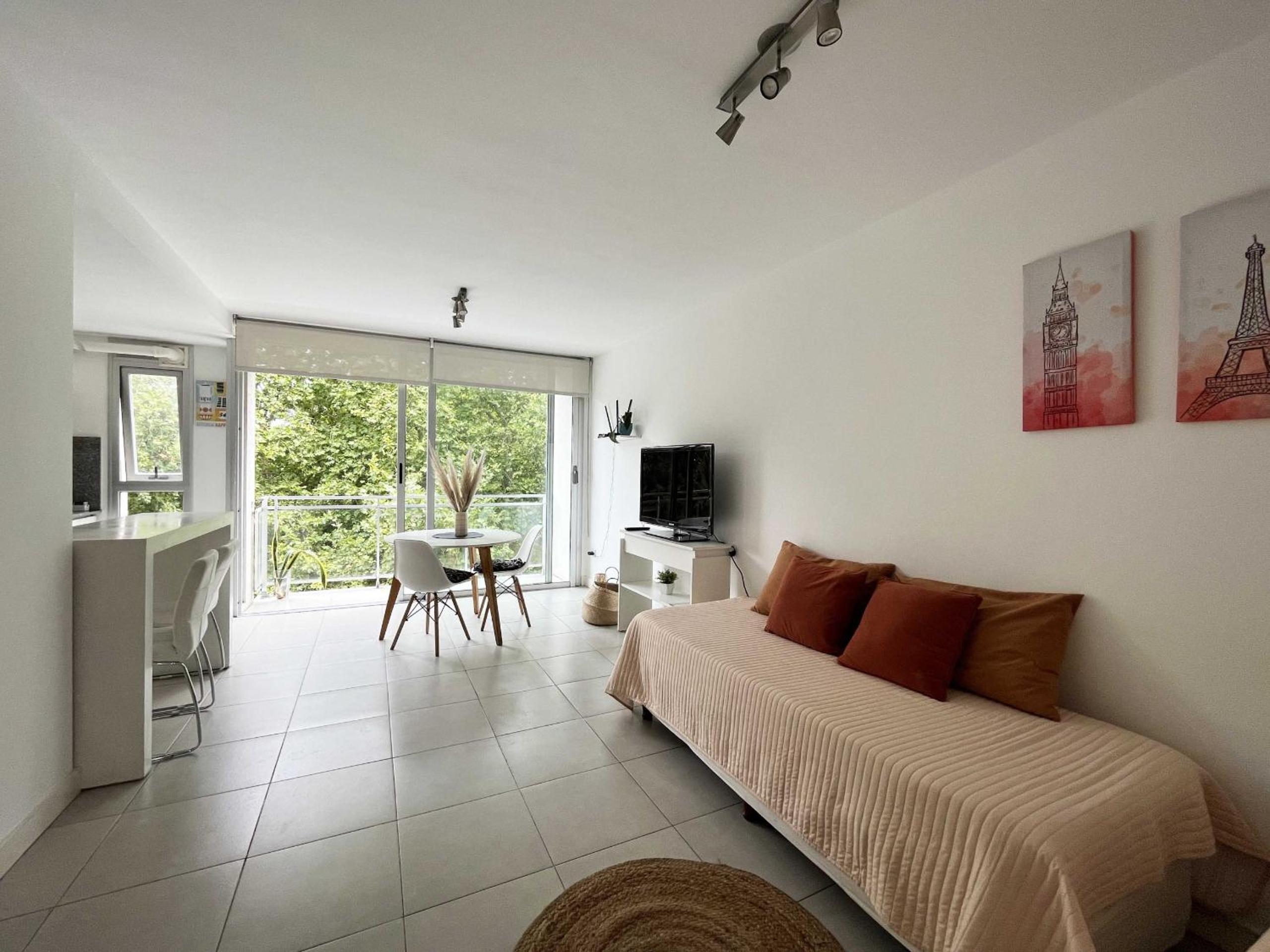 Depto zona Playa Grande para 4 personas Hola Sur