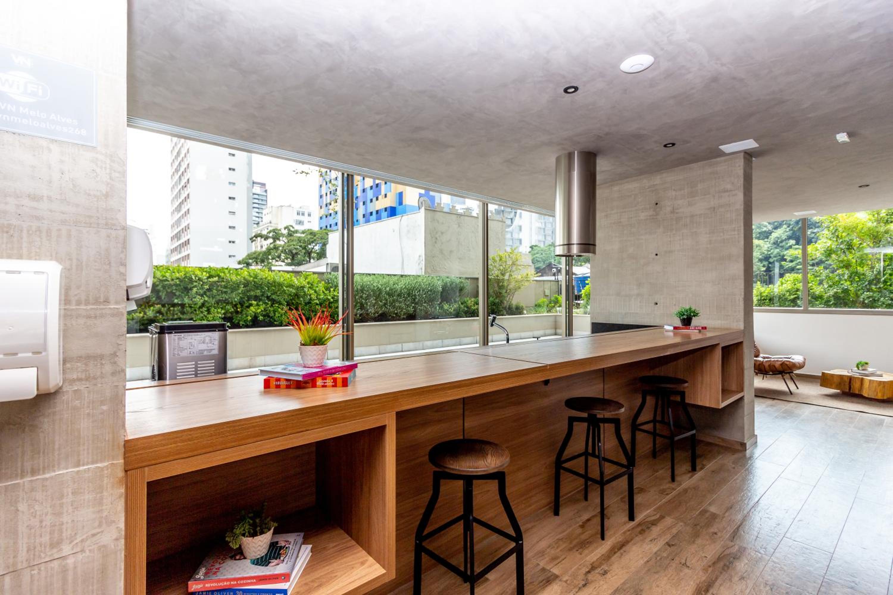360 VN Melo Alves by Housi