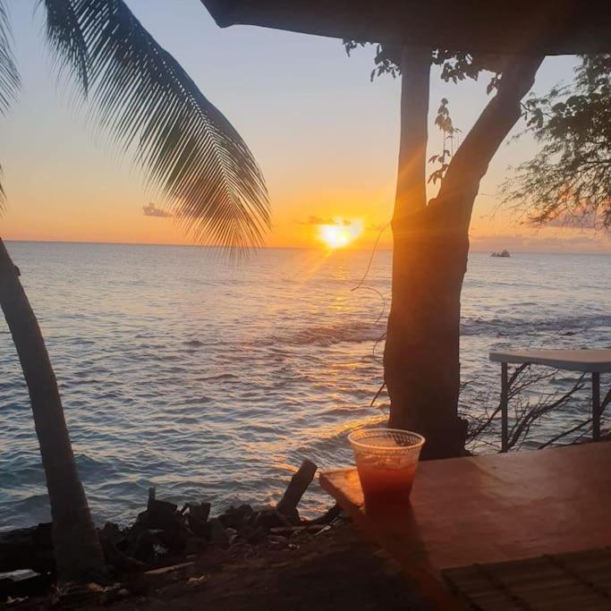 Fabulous condo, 5 mins from Mullins Beach.