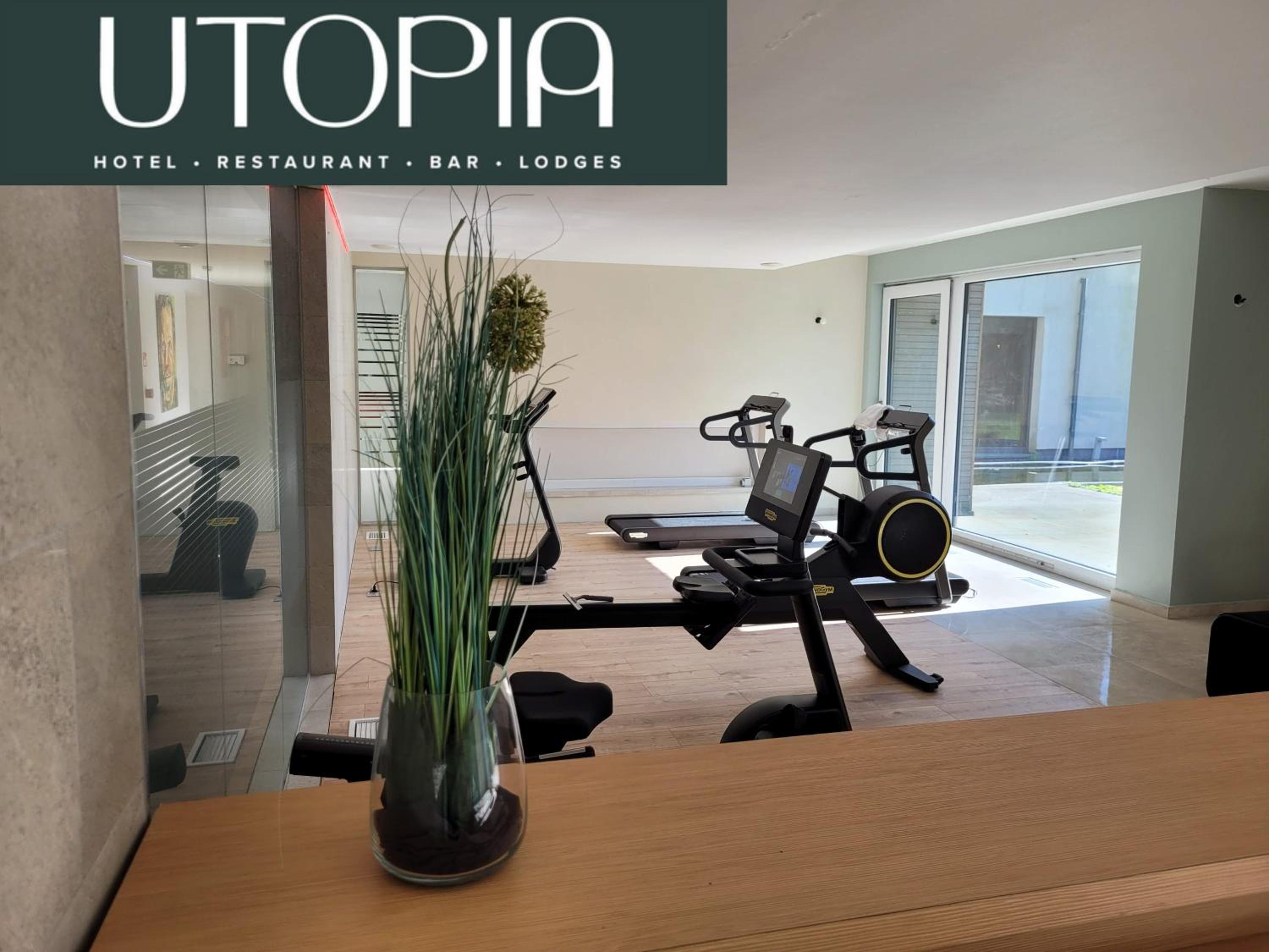 Utopia Village - Art & Nature Lodges