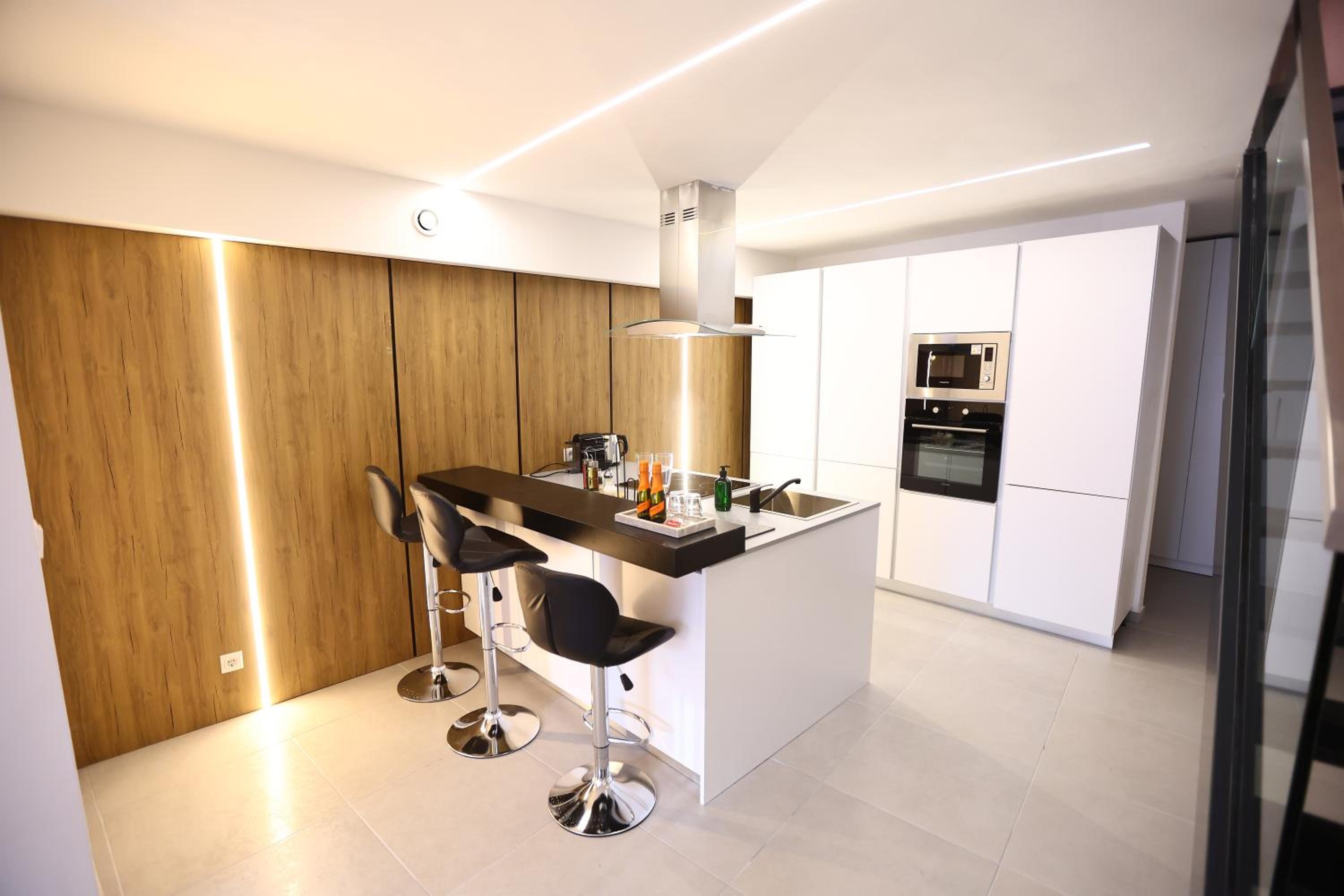 JAM Apartments