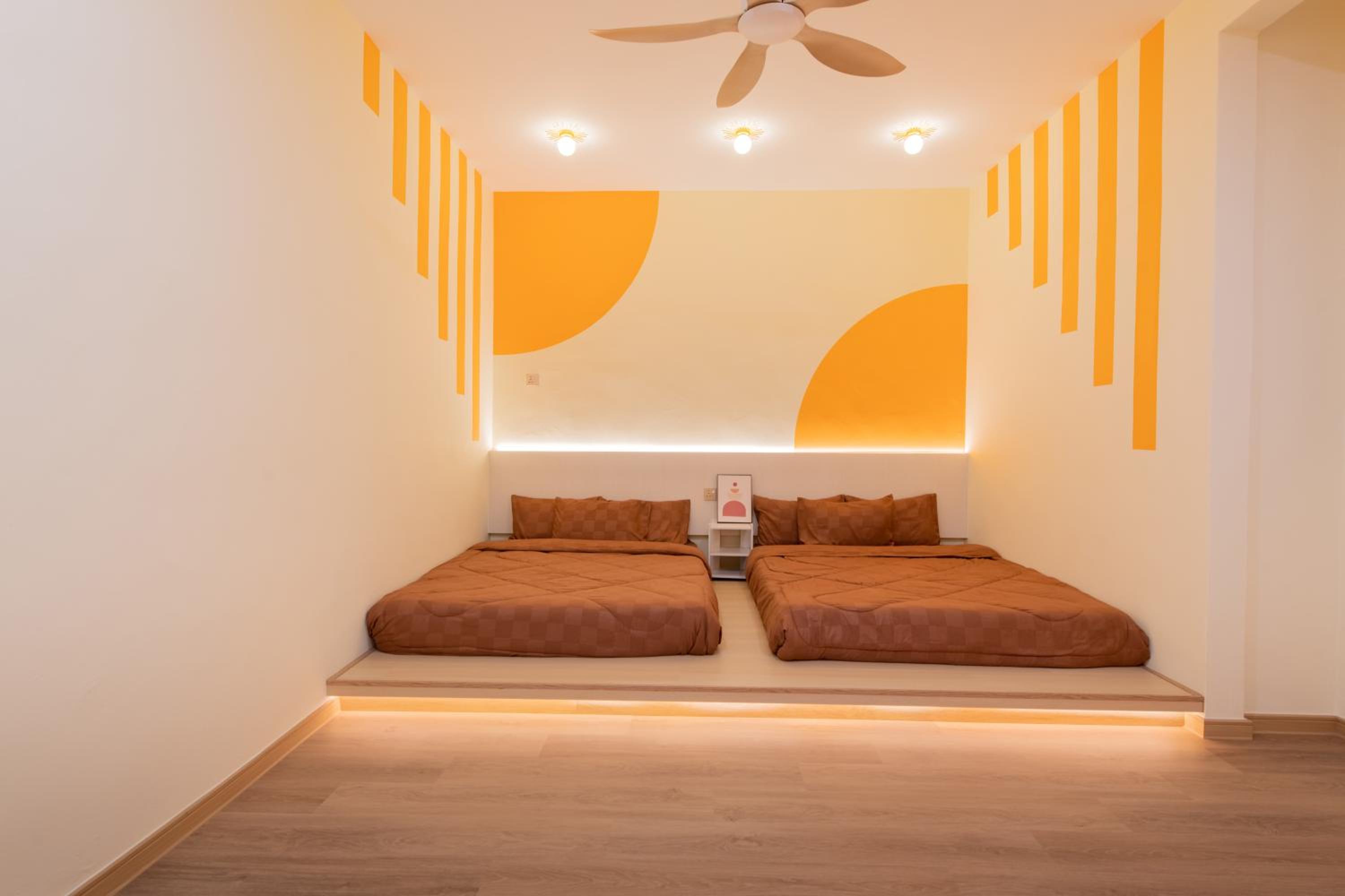 Orange Tatami Funny House at Bukit Beruang Malacca photo 6