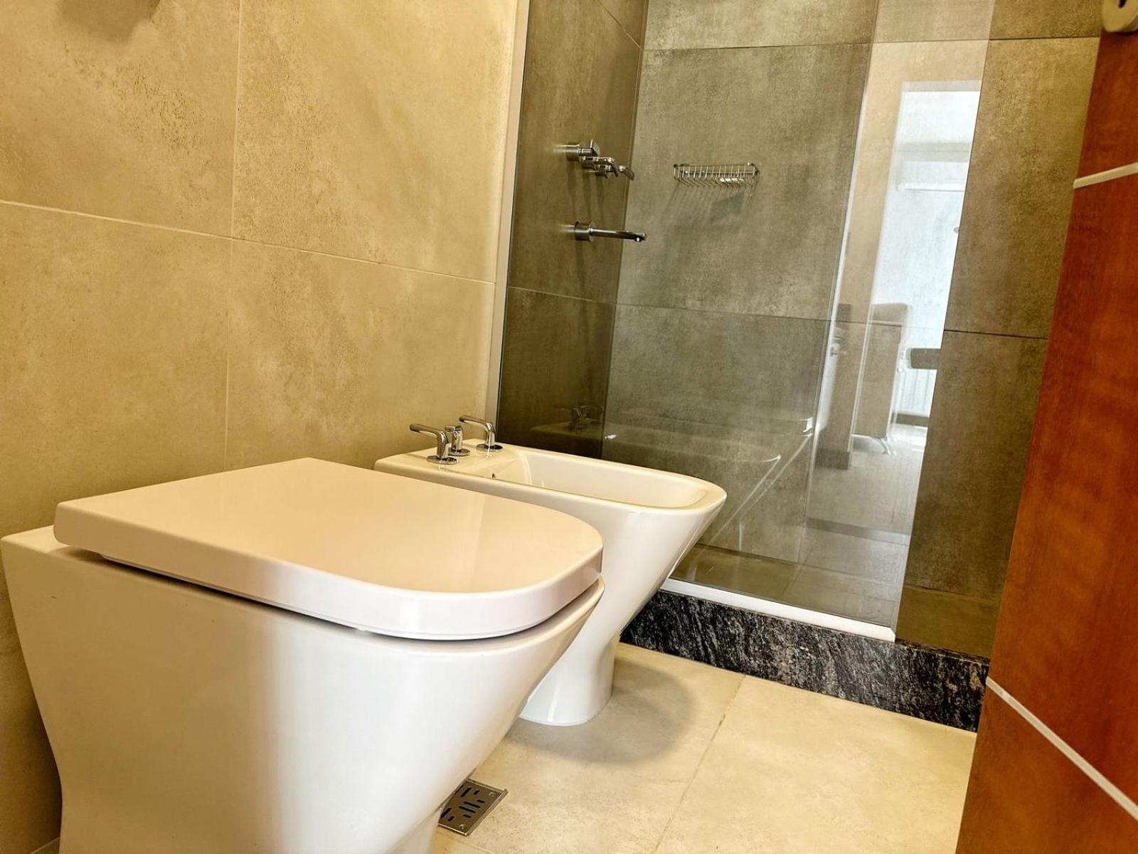 Constantino 6 Apartments