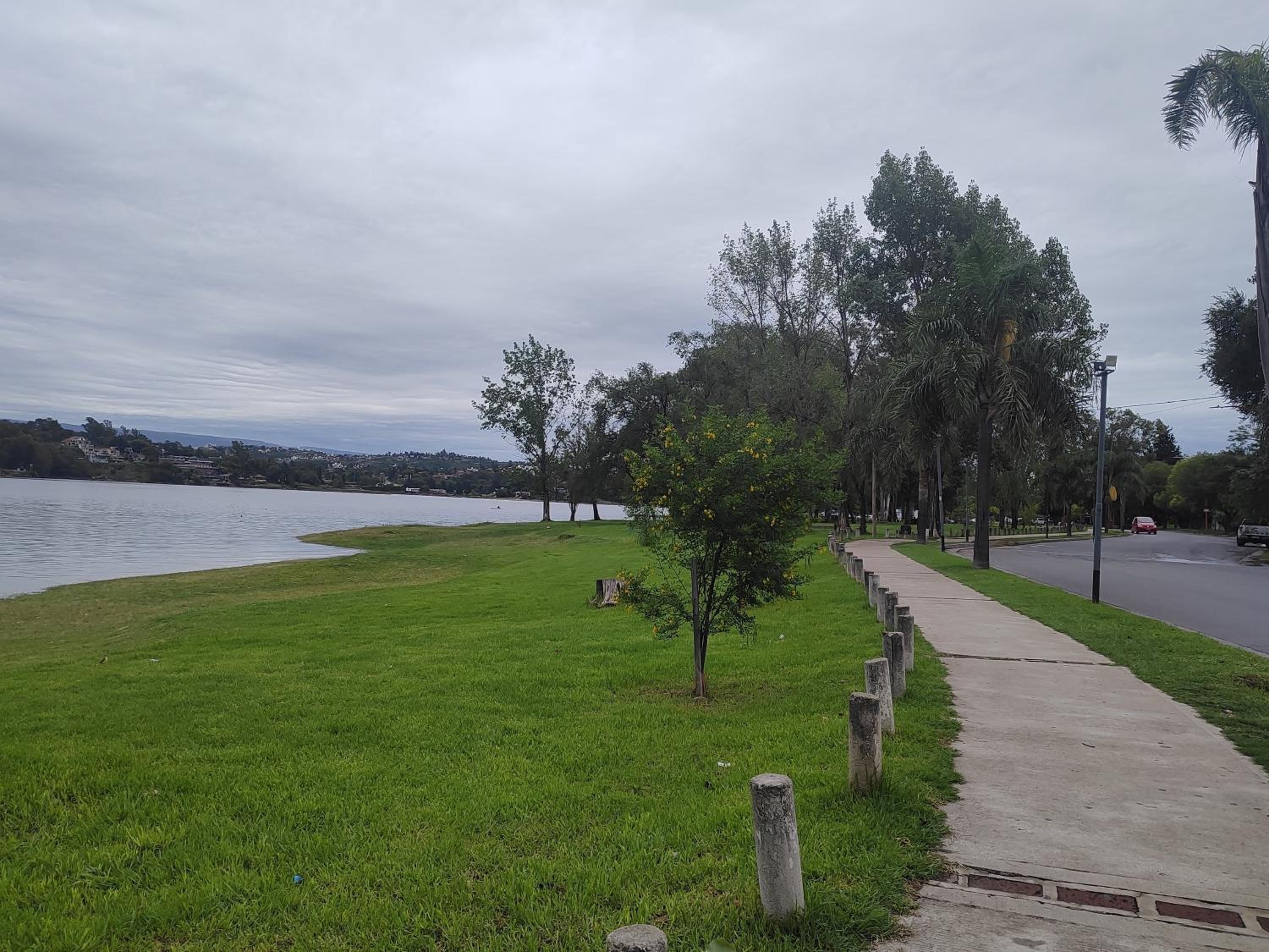 Dpto en Carlos Paz con vista al Lago