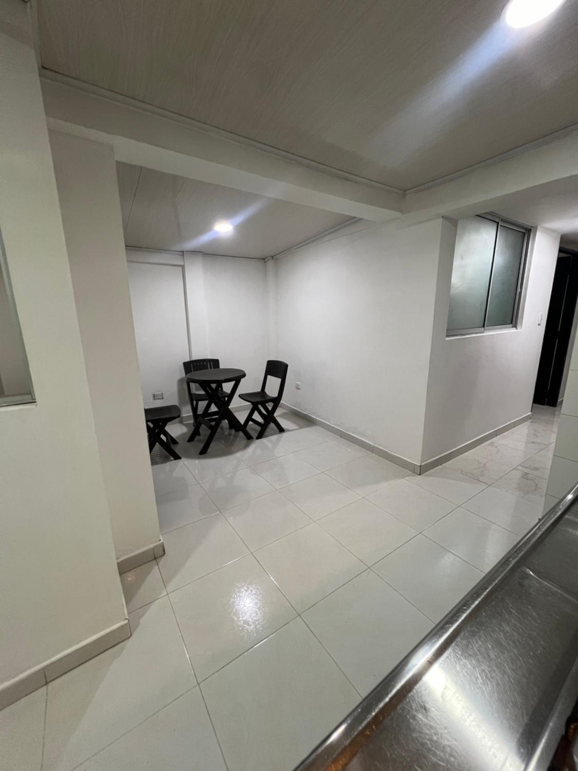 Apartamento cerca mall plaza