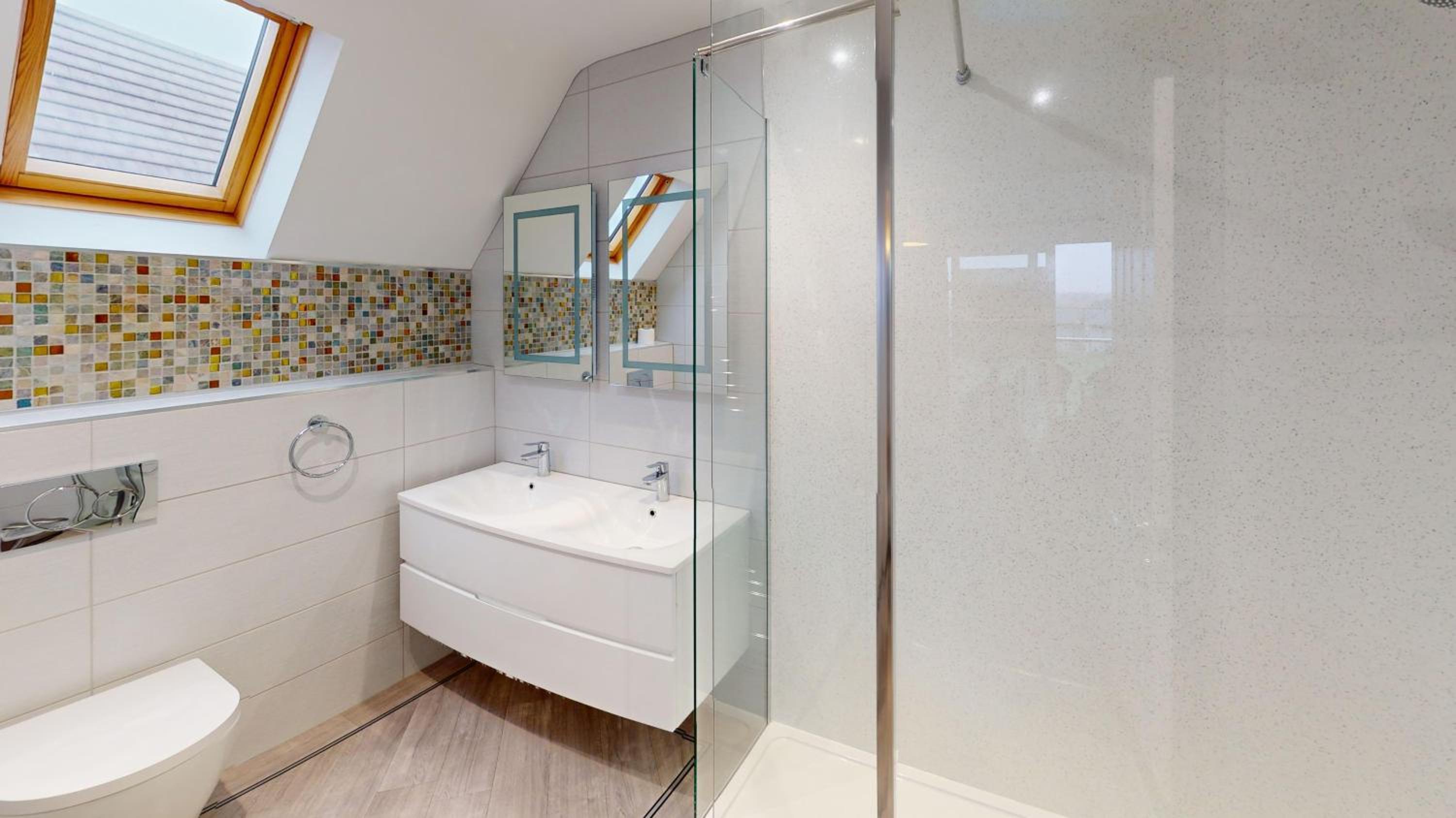 Bayside at The Bay Filey, sleeps 10 in 4 bedrooms, pet-free