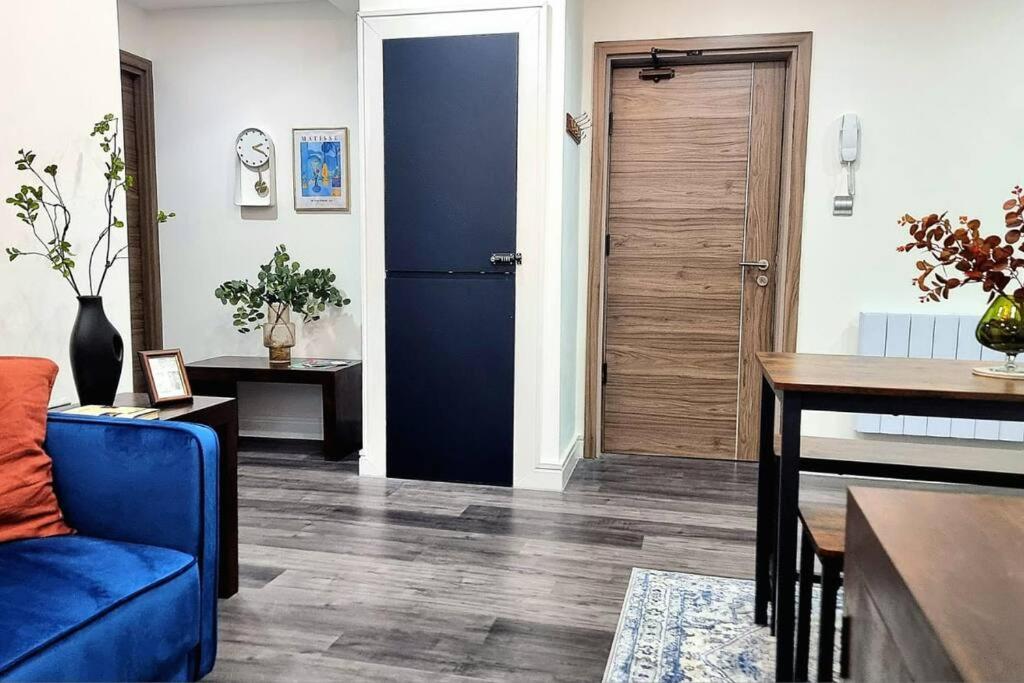Central Buxton apt in Spring Gardens view 5