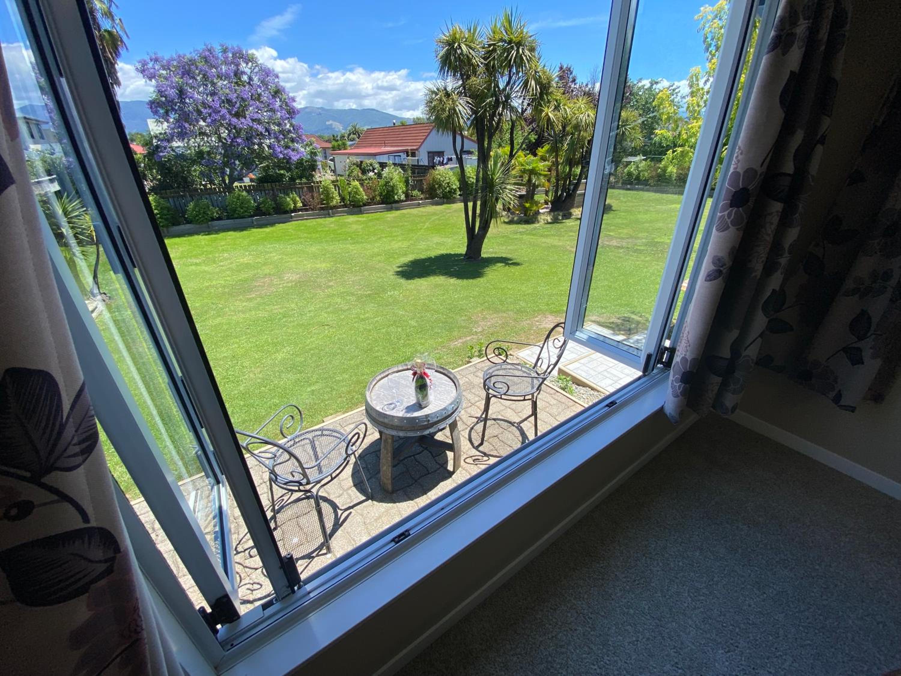 The cottage at the Gables view 4