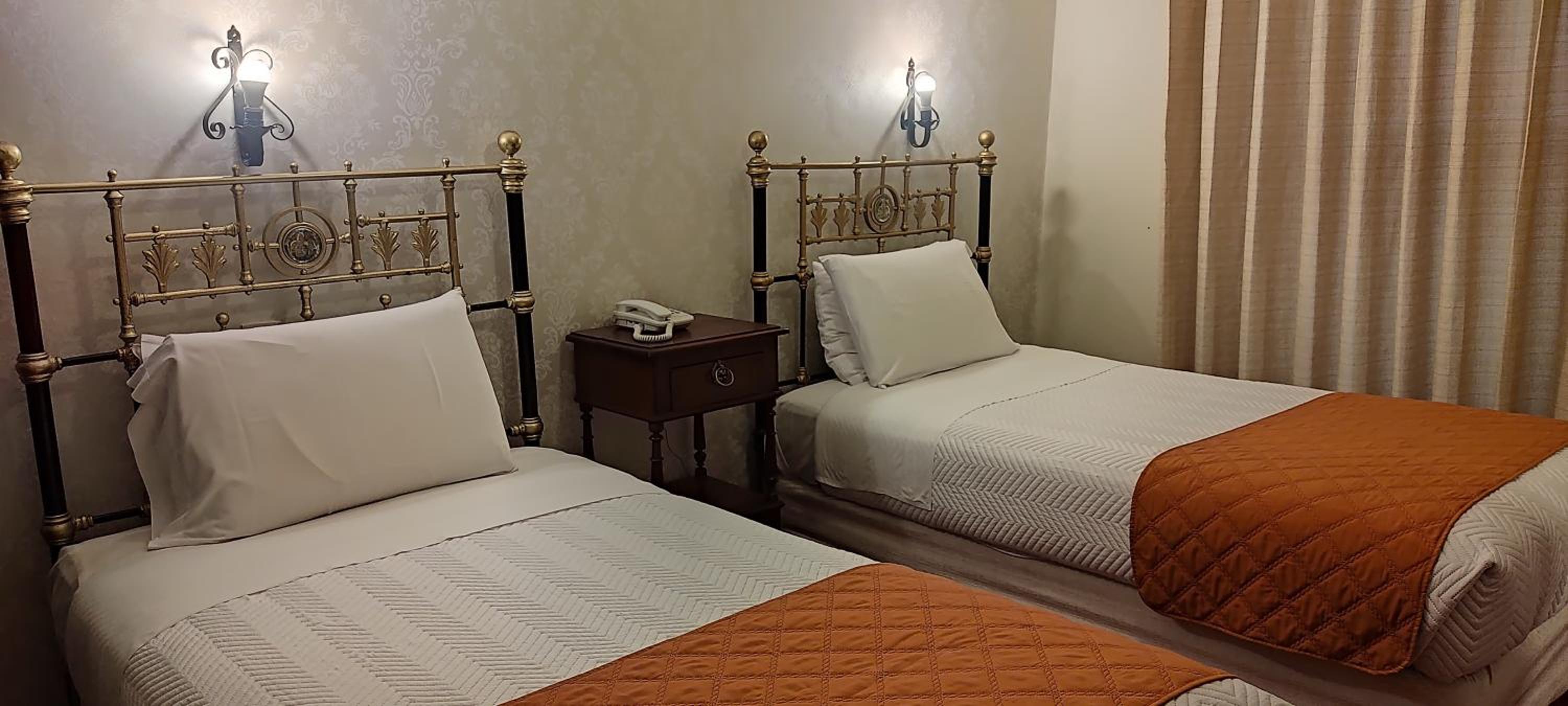 Colonial Hotel Boutique