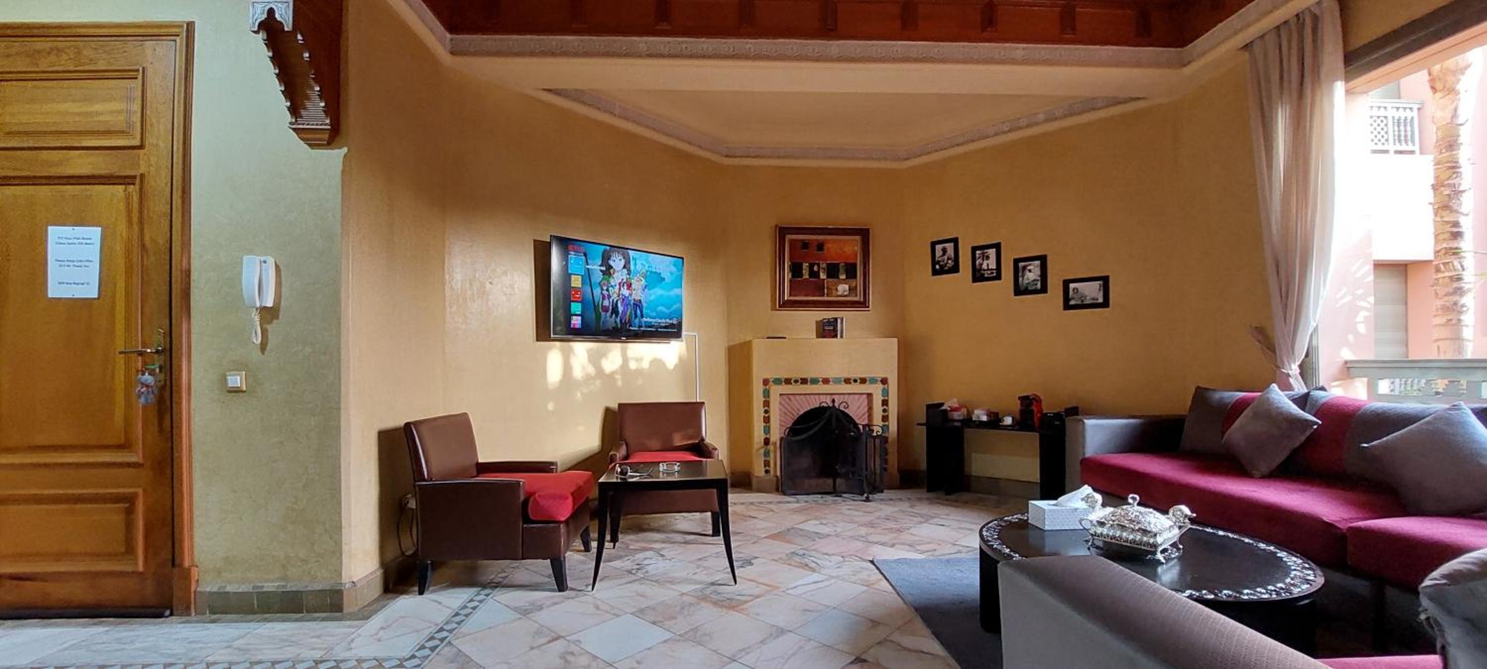 lounge