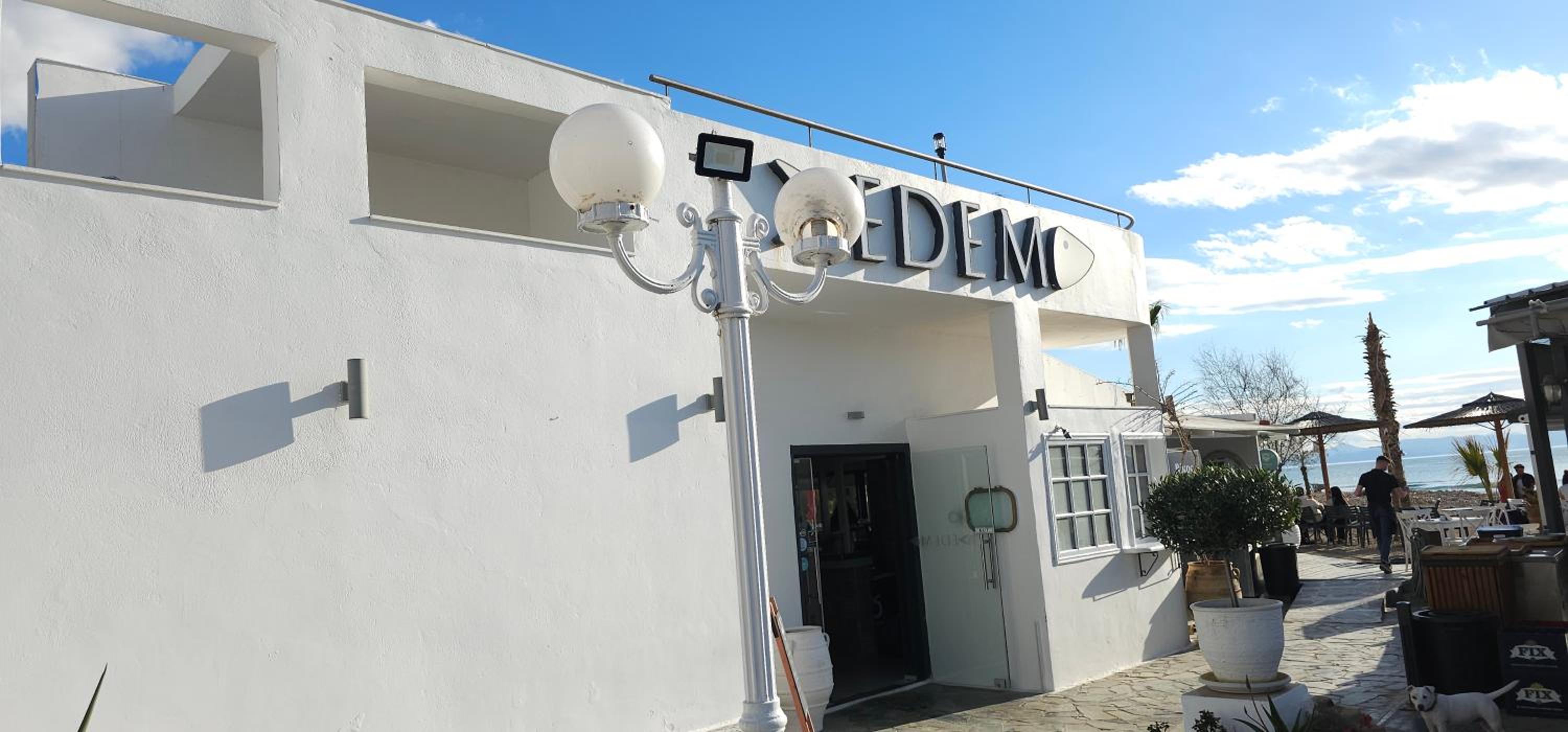 Luxurious Palace Marina Alimos