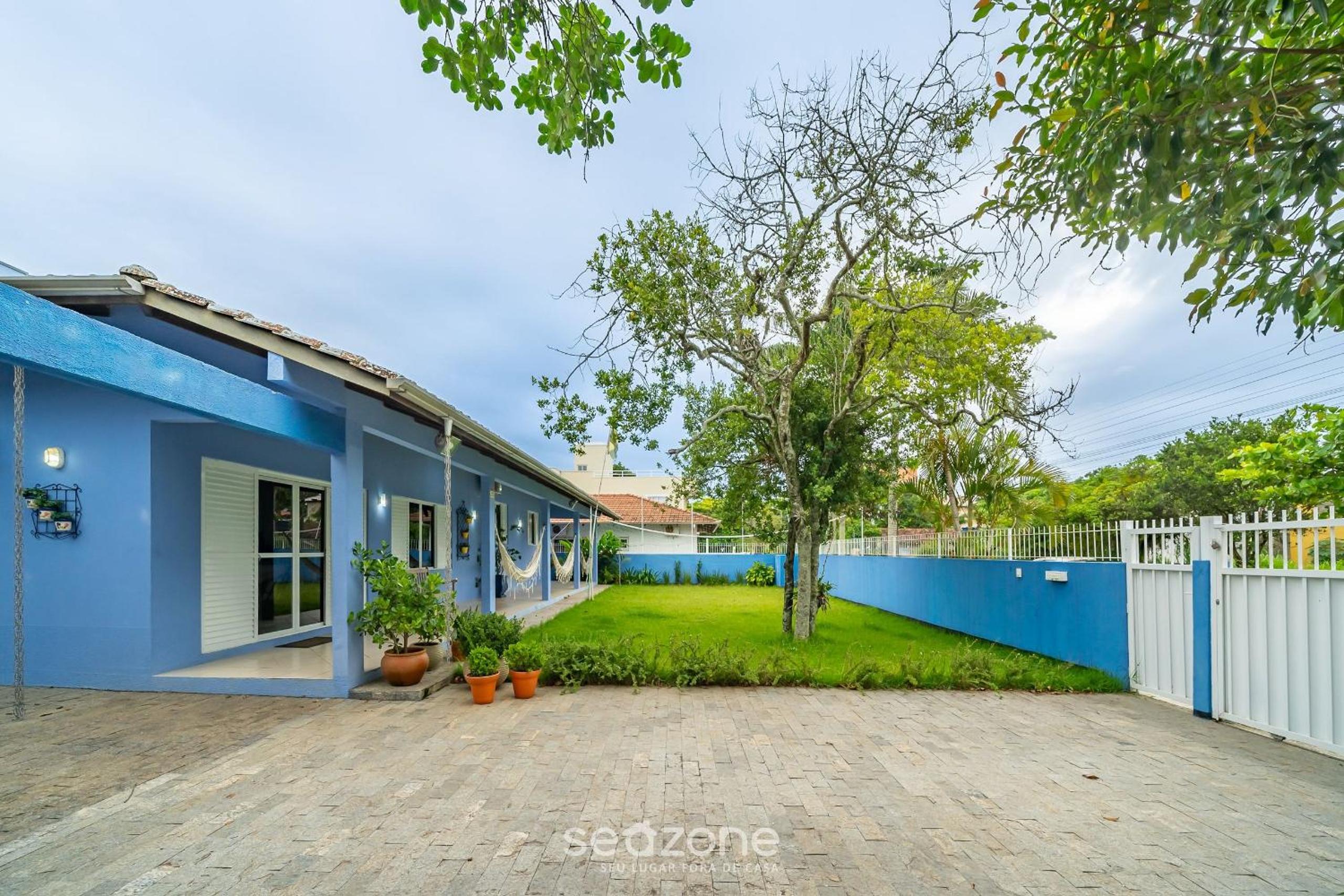 4BR Home w/ BBQ 100m from Beach JAT0355