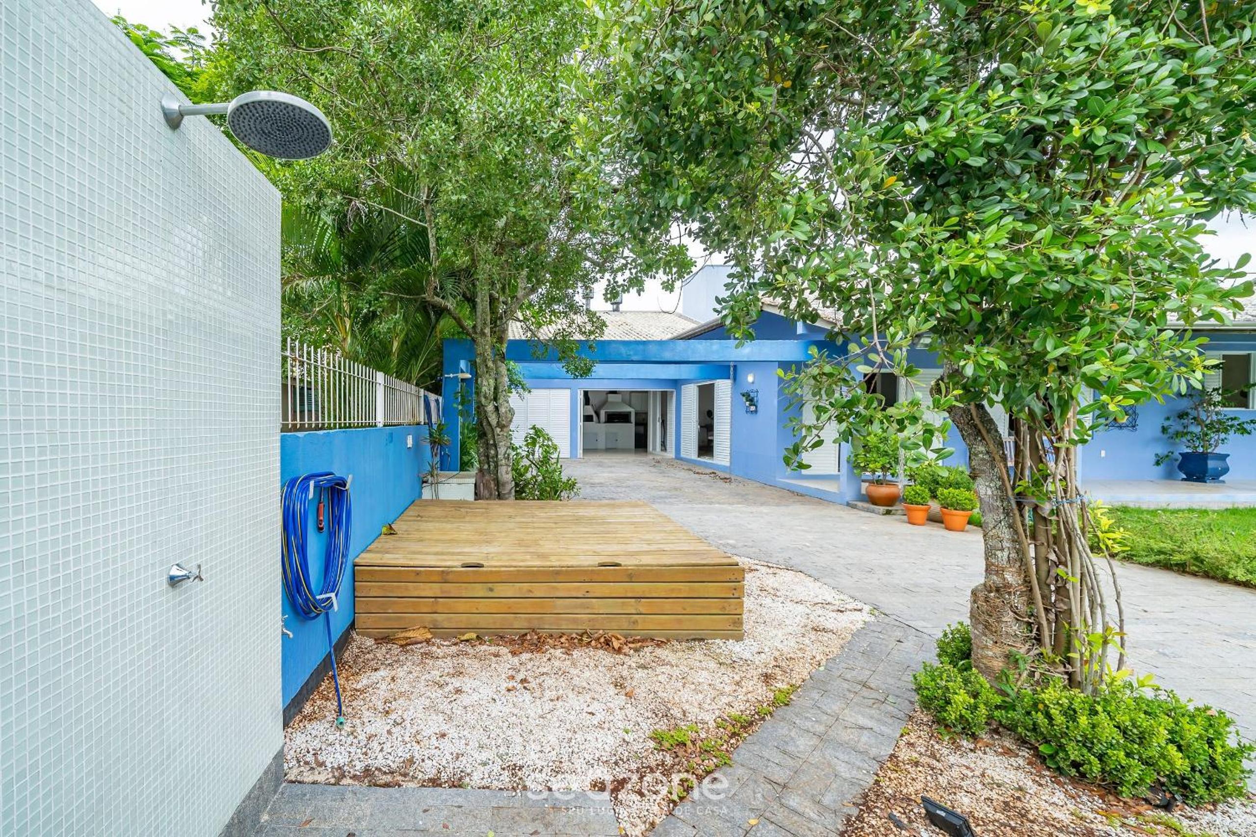 4BR Home w/ BBQ 100m from Beach JAT0355