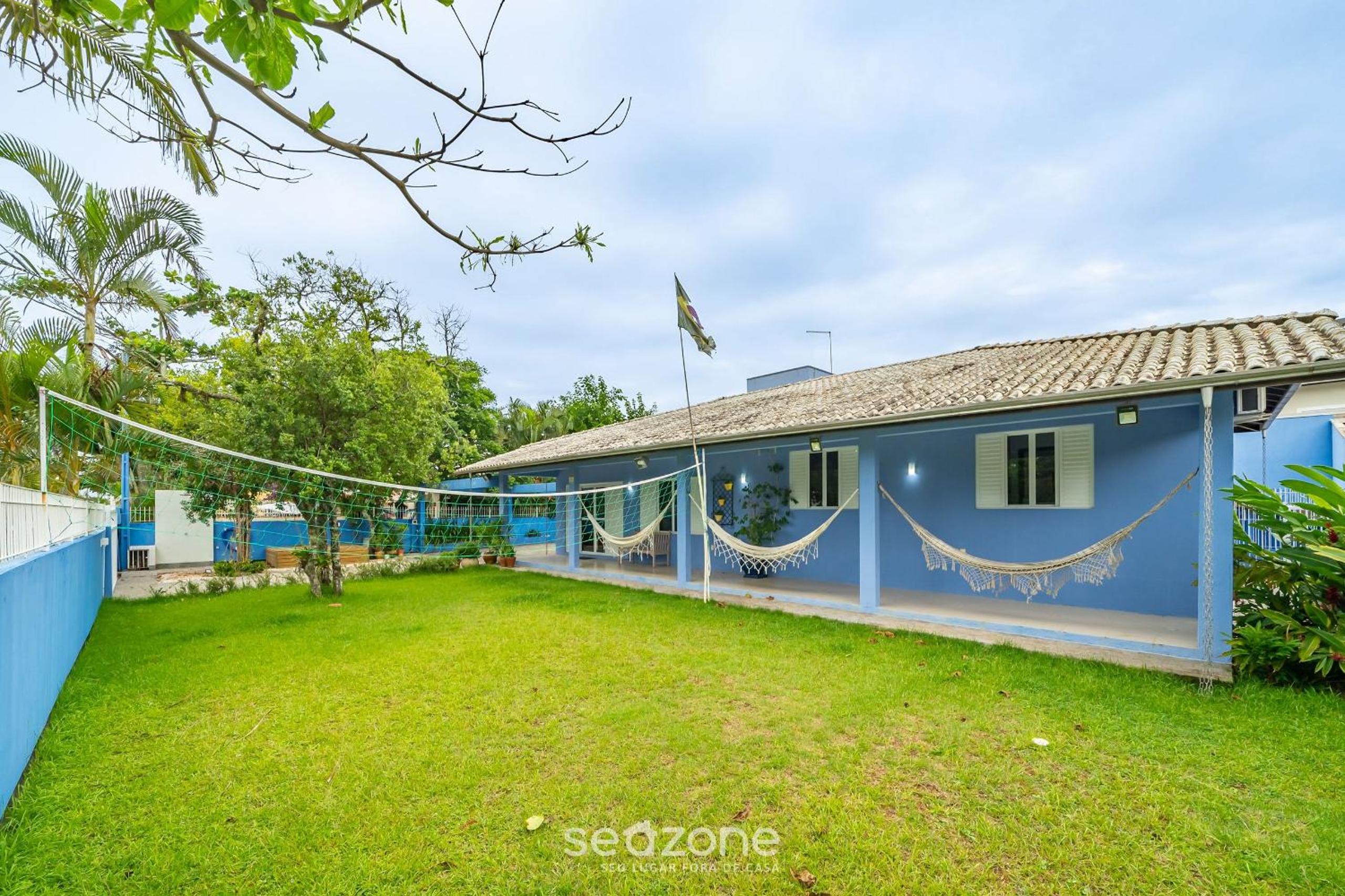 4BR Home w/ BBQ 100m from Beach JAT0355