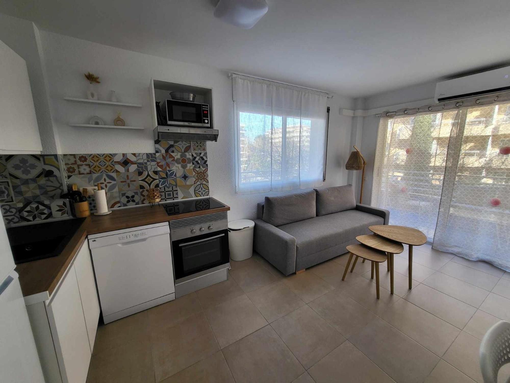 Beautiful apartment with swimming-pool