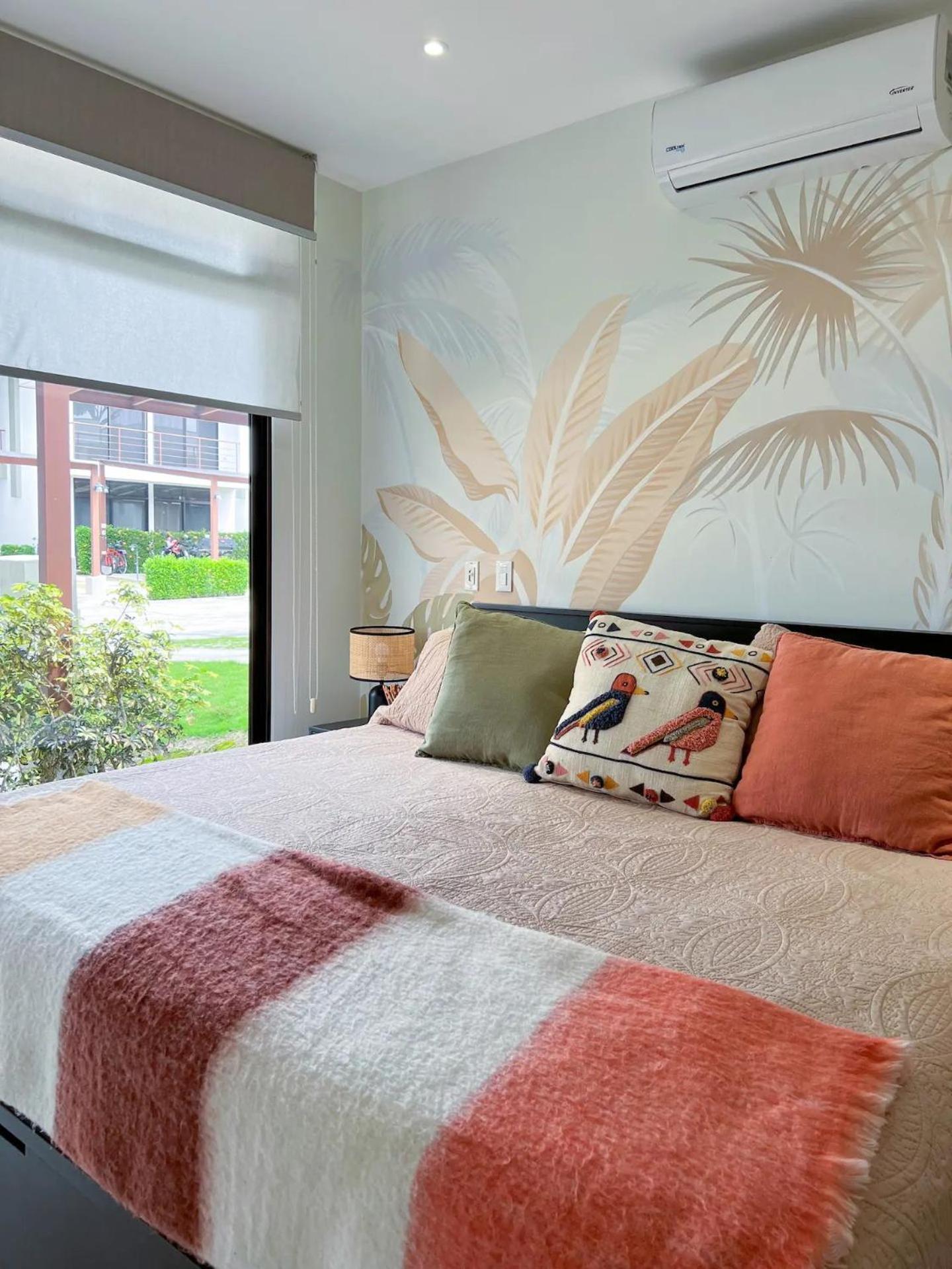 Exclusive fully equipped Condo with great pool