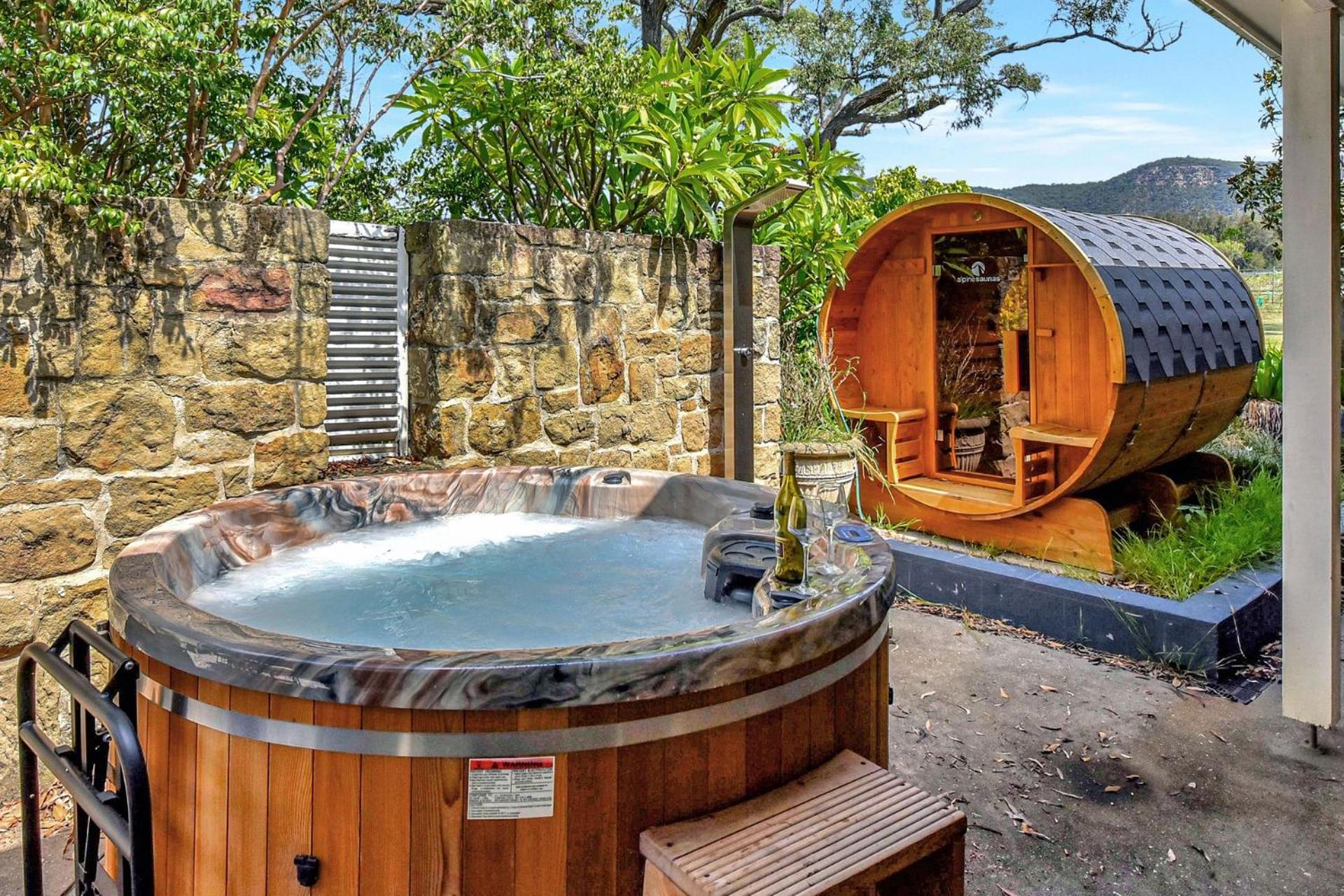 Brokenback Vineyard Estate