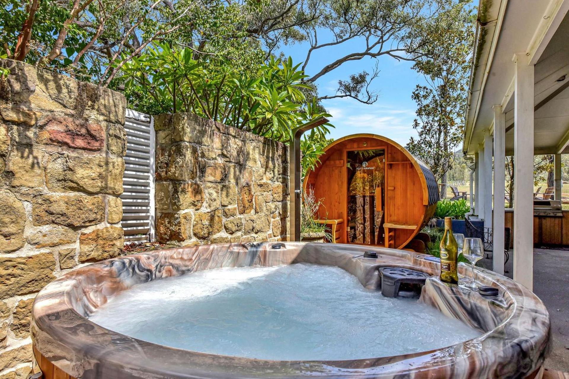 Brokenback Vineyard Estate