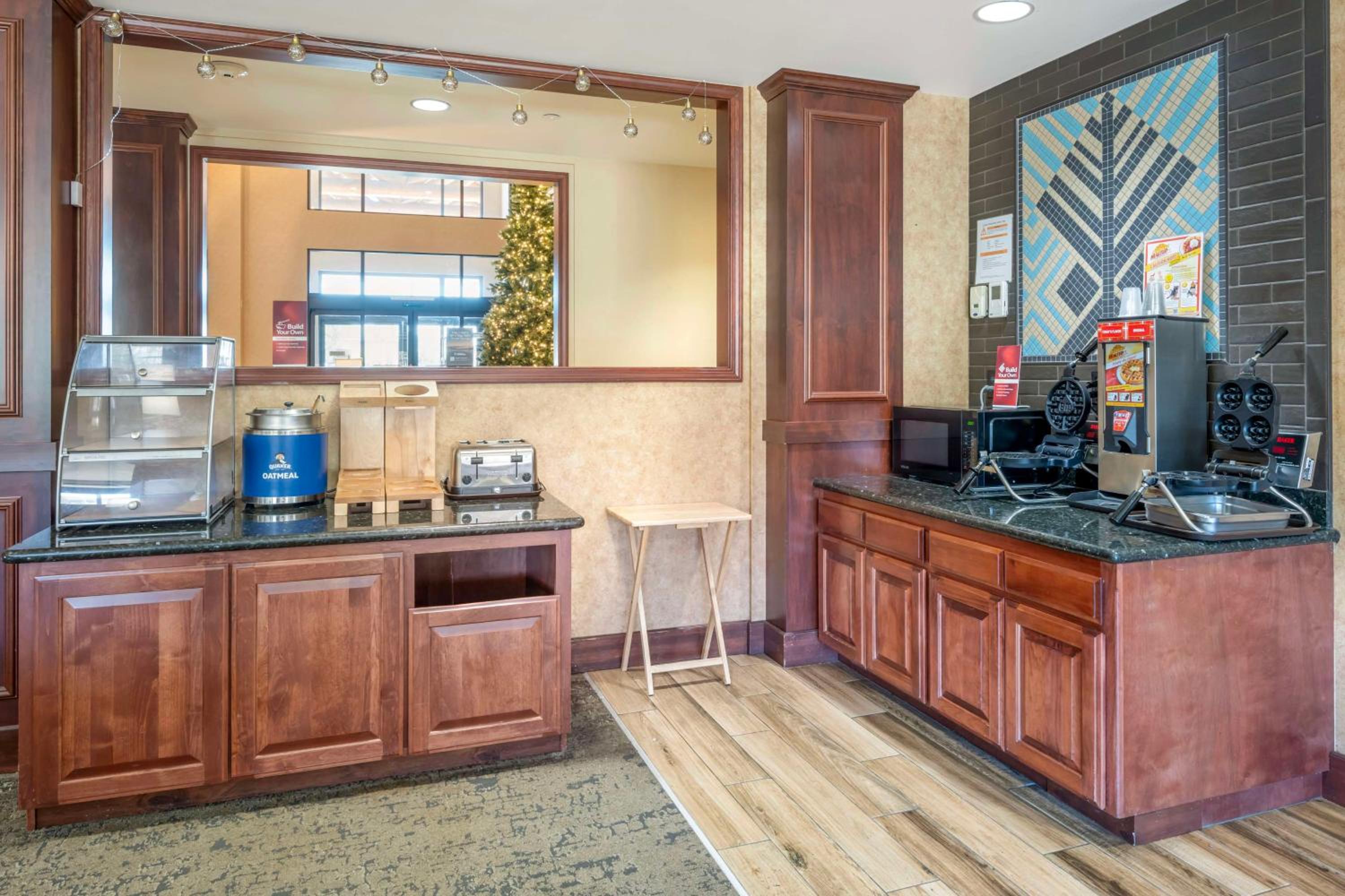 Best Western Plus Ponderay Mountain Lodge Sandpoint - Property Image 21