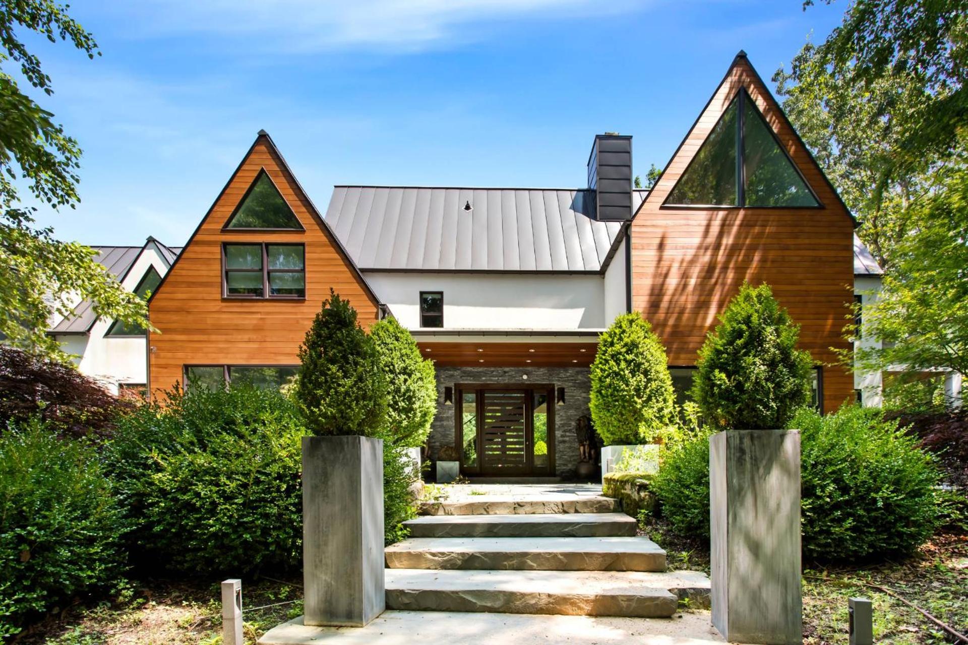 Hamptons Mansion at the beach view 5
