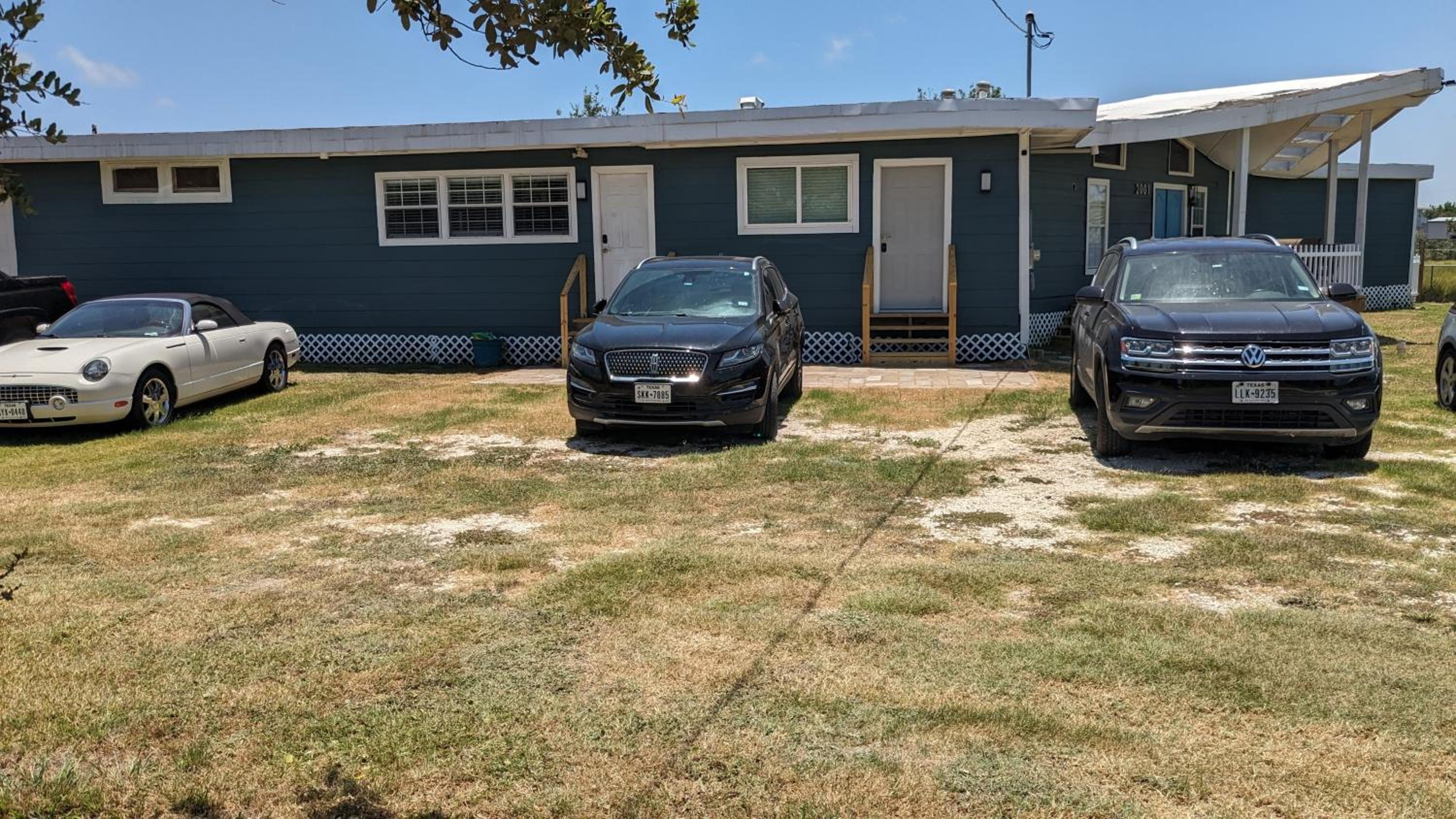 Cozy B- condo in charming Corpus Christi with WiFi, AC near Laguna Madre view 2