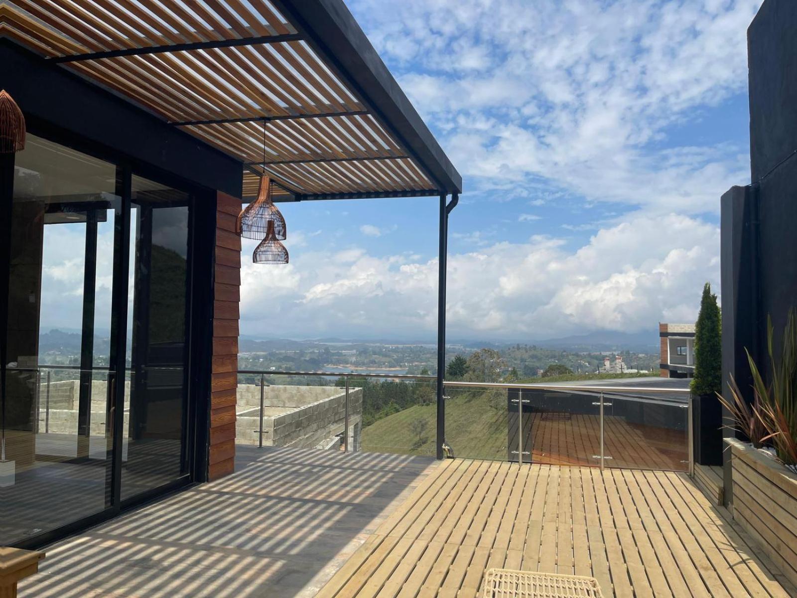 Montecielo Hosting
