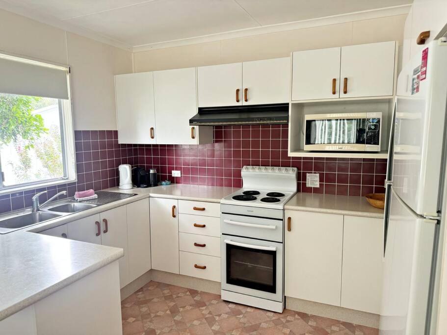 Holiday Haven @ North Haven - club, river, beach