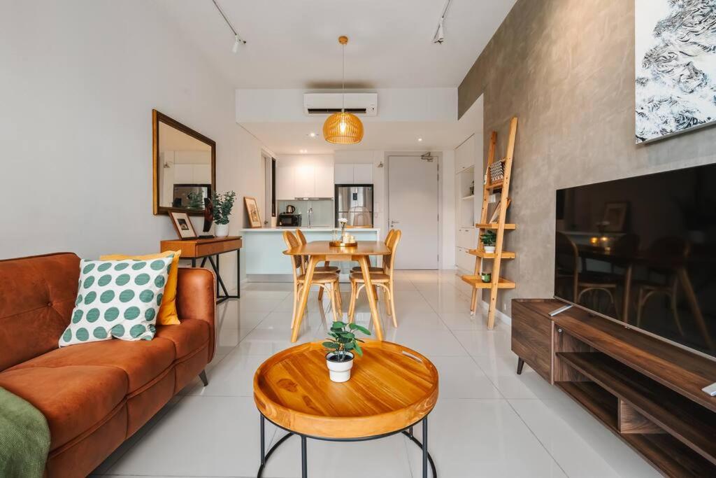 KL East Mall@TheRidge-Netflix-Stylish-MountainView