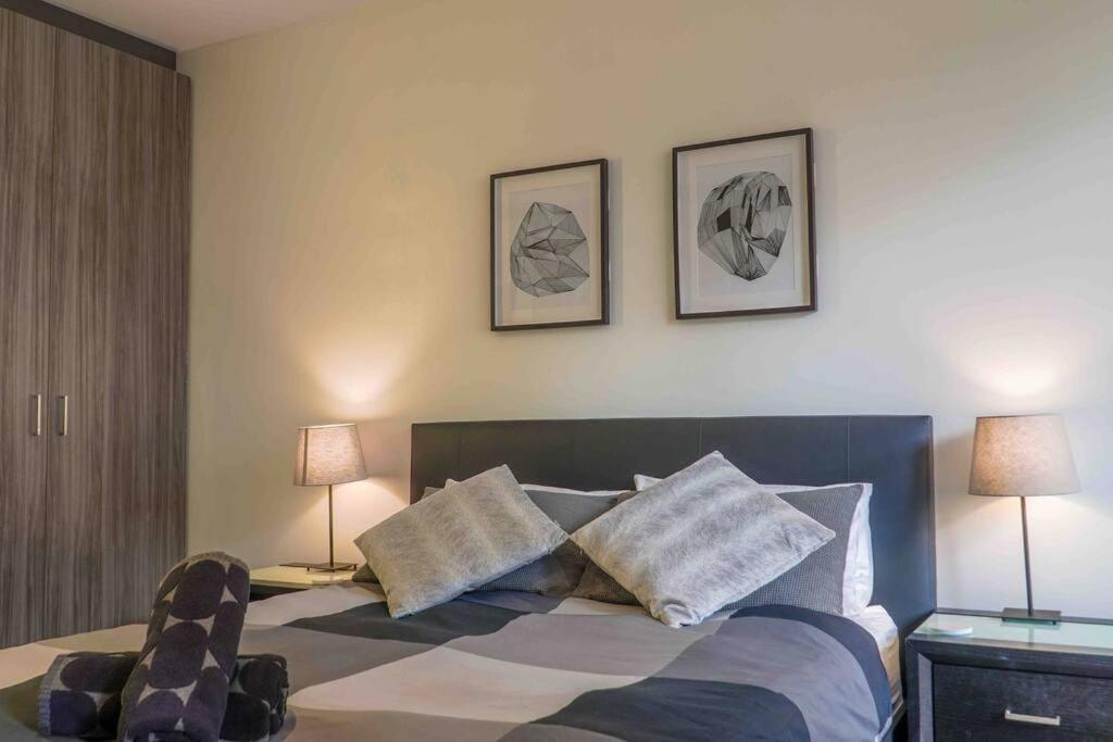 Best location in the CBD; pool, gym, rockclimbing +7 other amenities