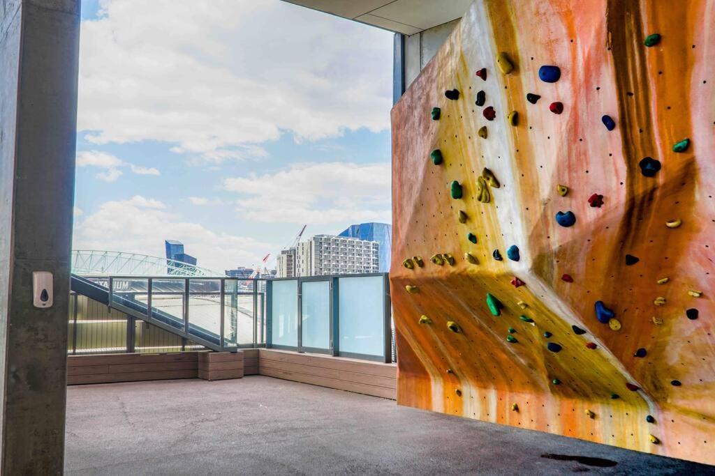 Best location in the CBD; pool, gym, rockclimbing +7 other amenities