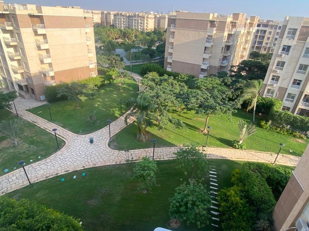 New and comfortable apt in madinaty compound
