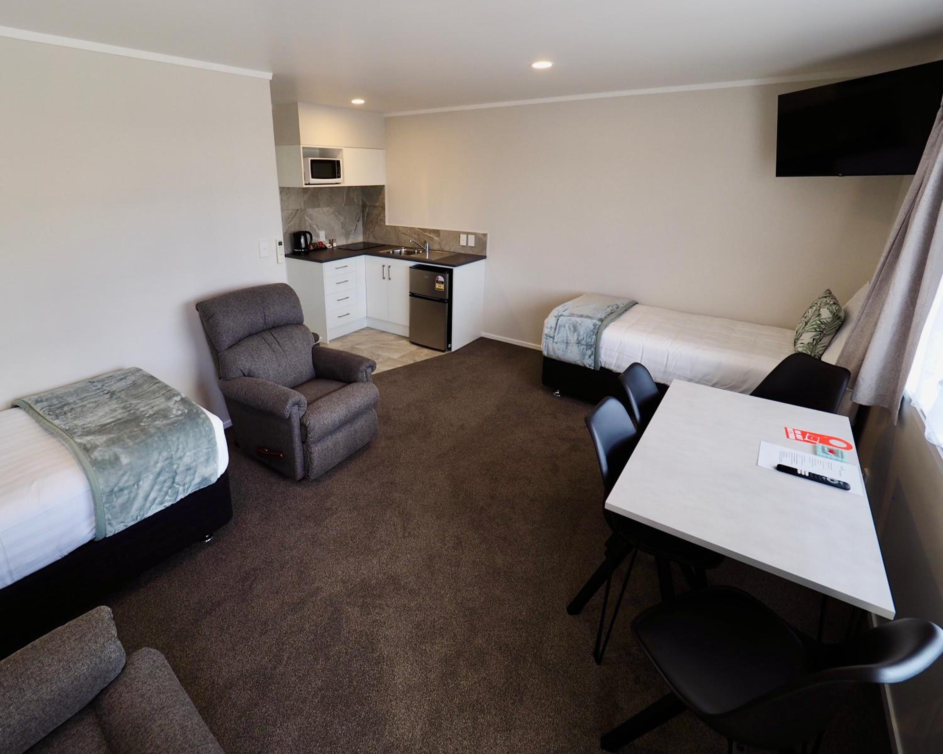 BK's Pohutukawa Lodge
