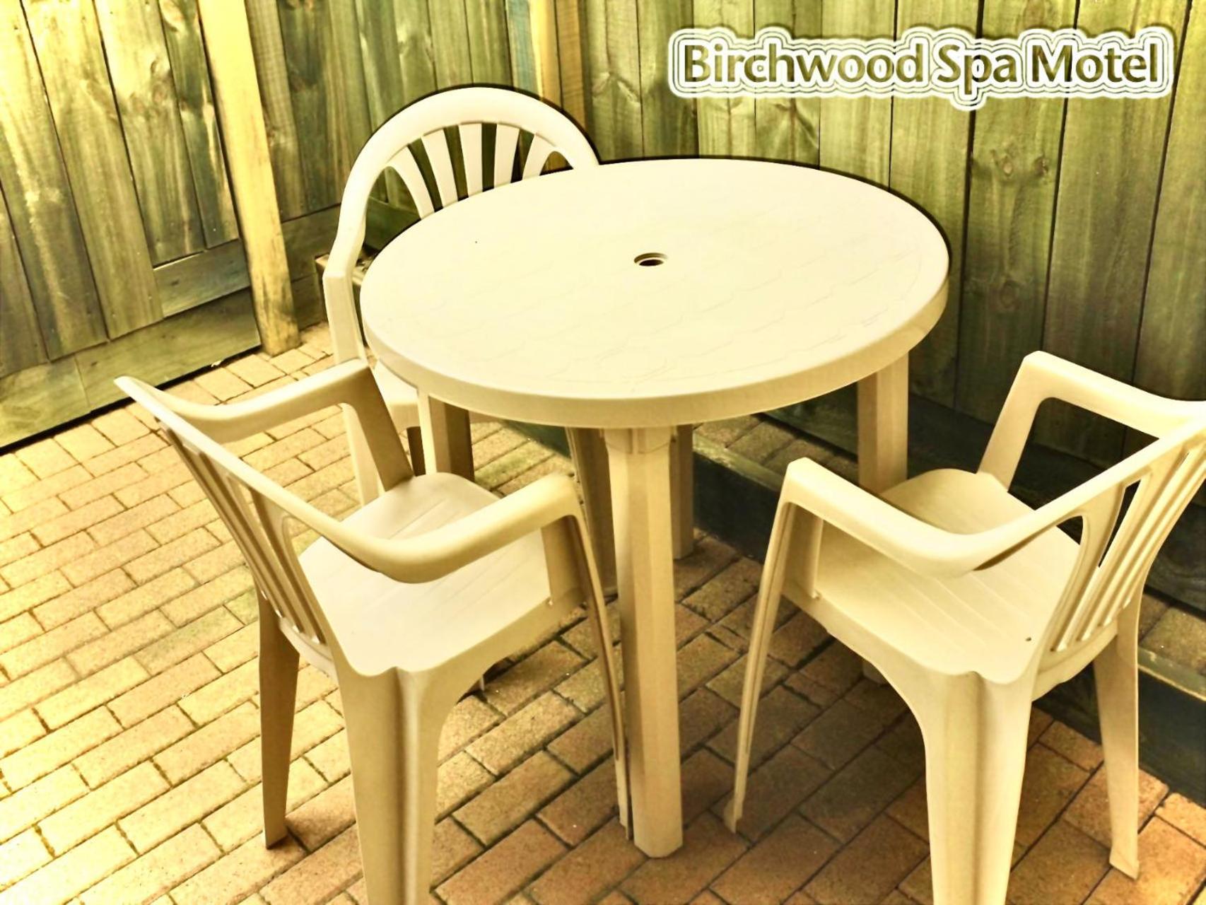 Birchwood Spa Motel