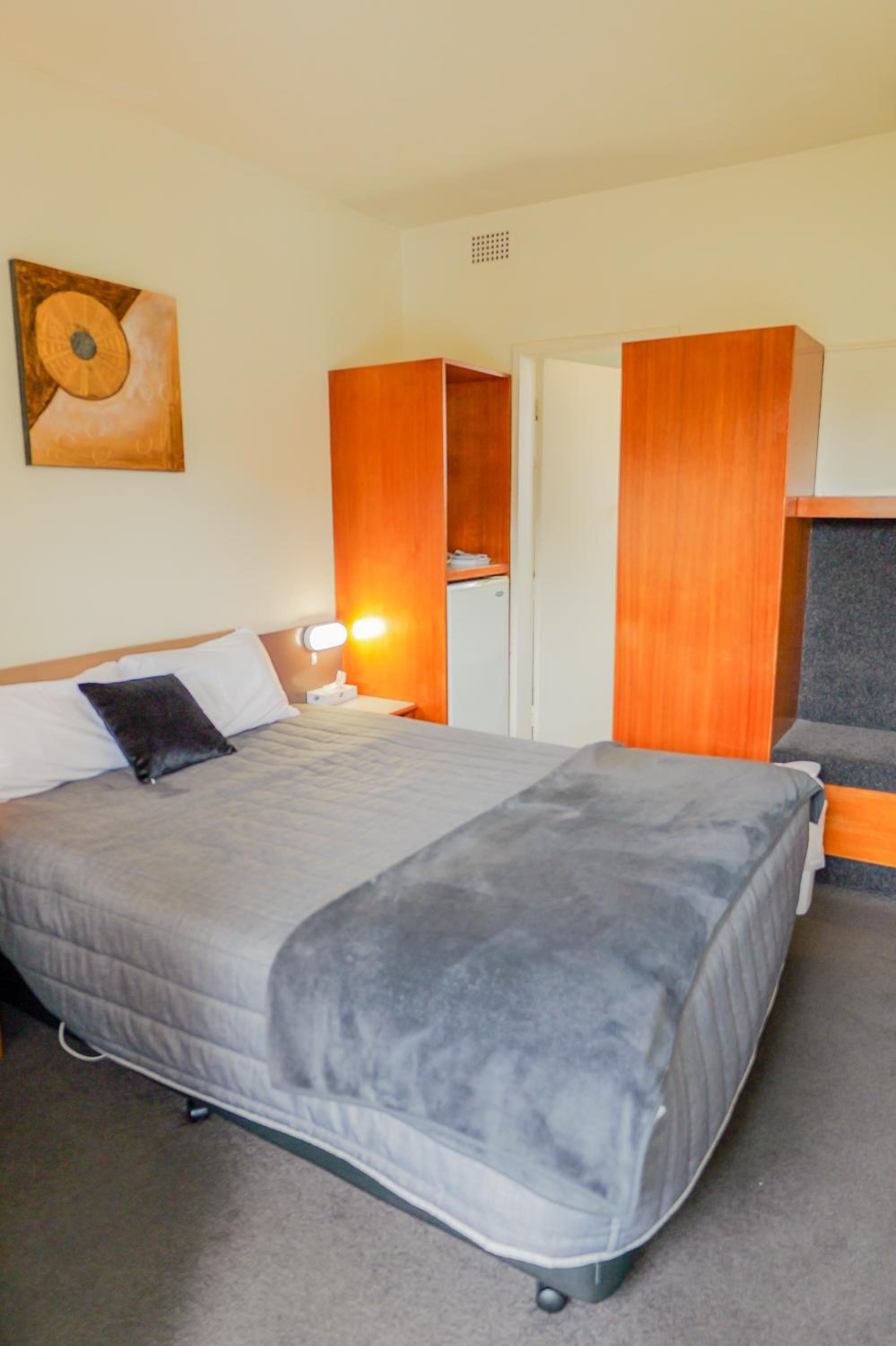Abbotsleigh Motor Inn