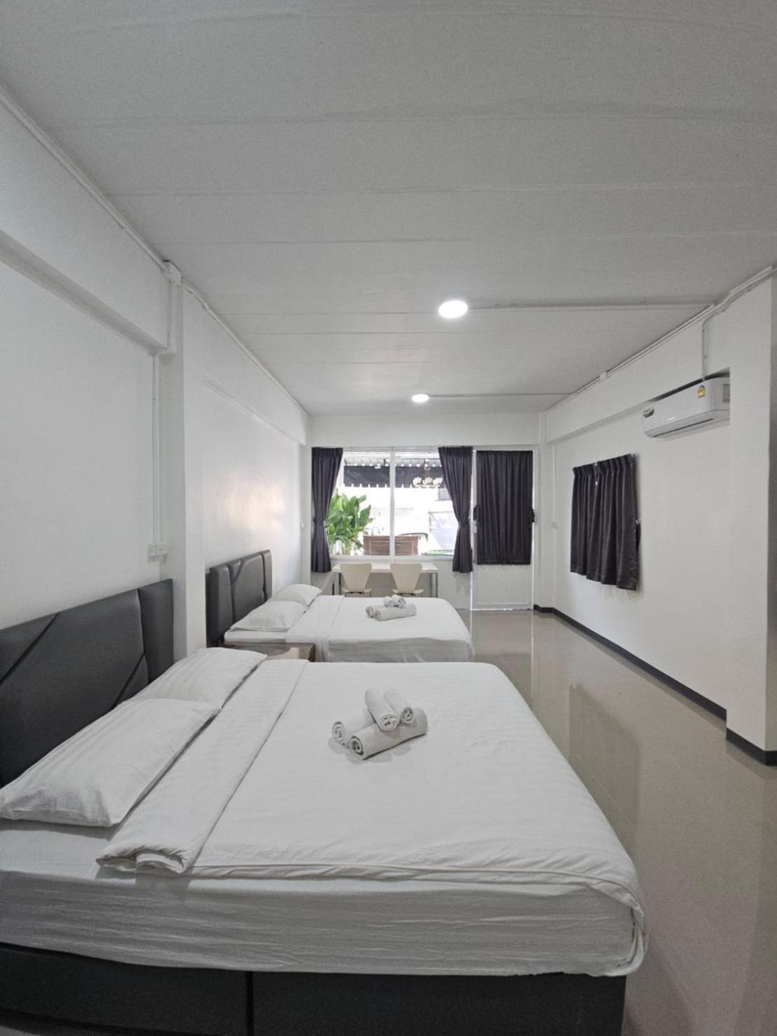 Loft 21 Apartment Romklao