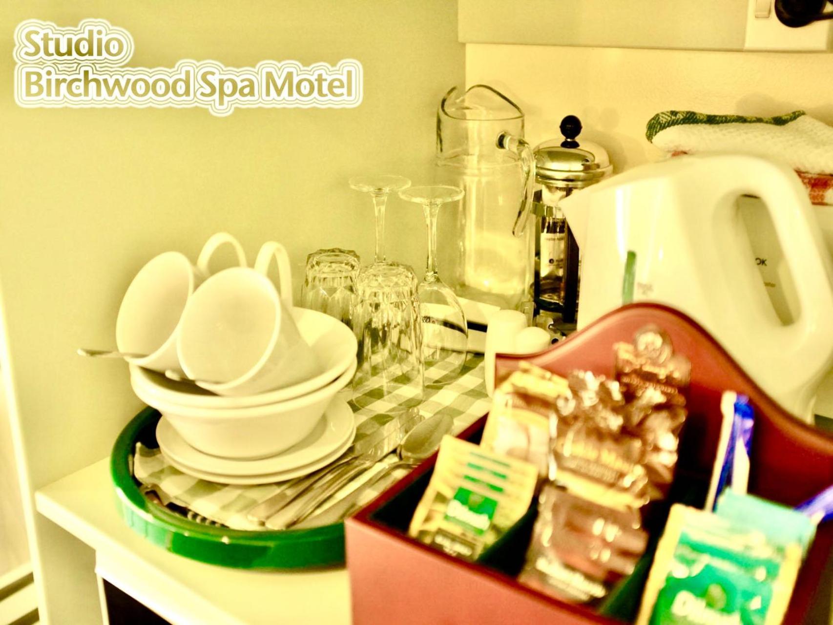 Birchwood Spa Motel