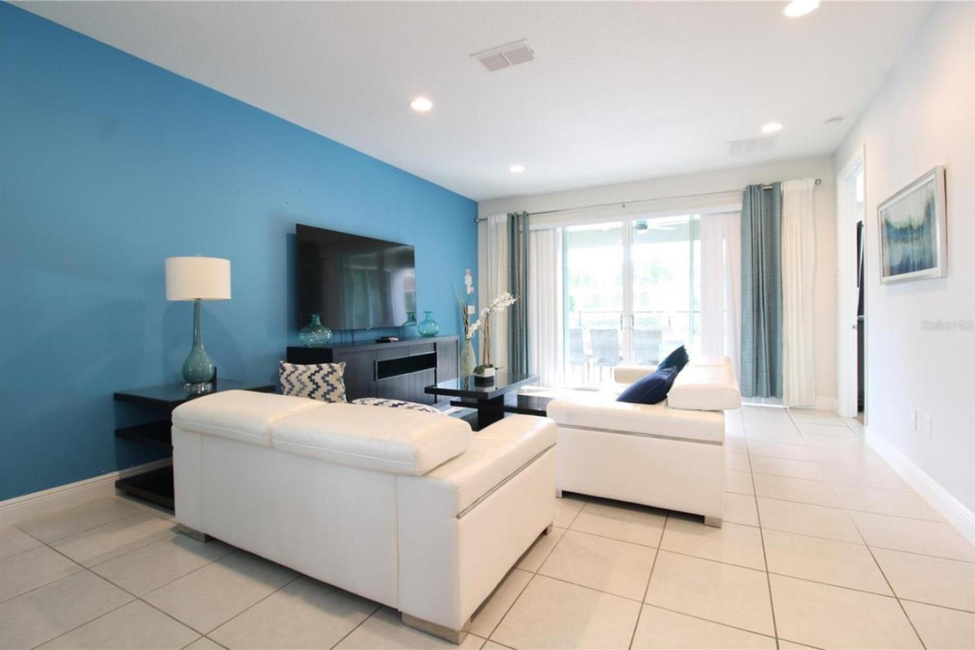 Family Themed House Close to Disney with Private Pool and Huge Backyard