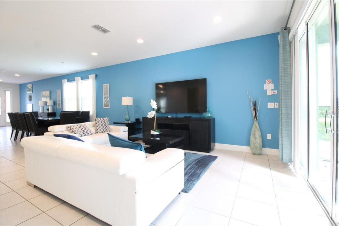 Family Themed House Close to Disney with Private Pool and Huge Backyard