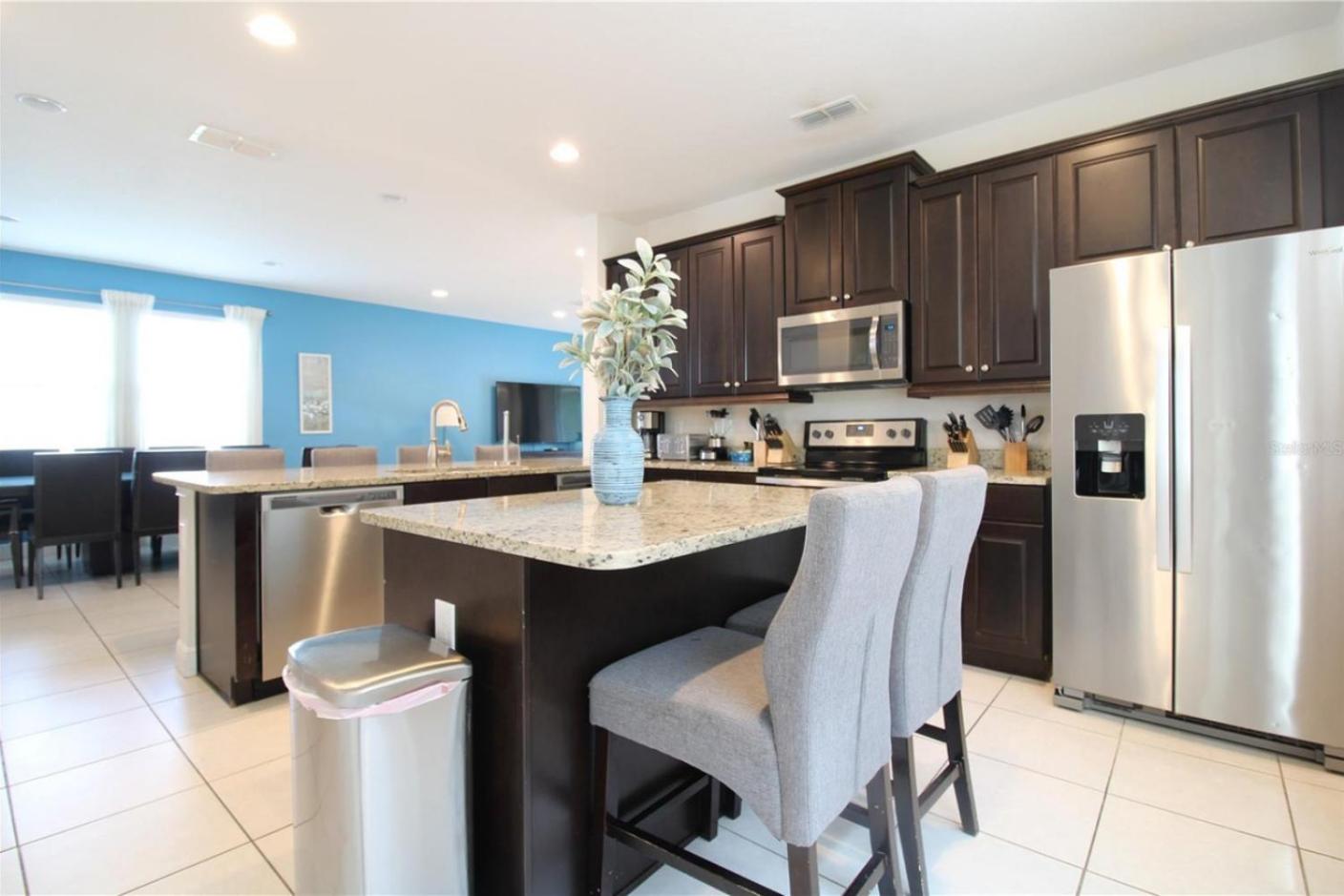 Family Themed House Close to Disney with Private Pool and Huge Backyard