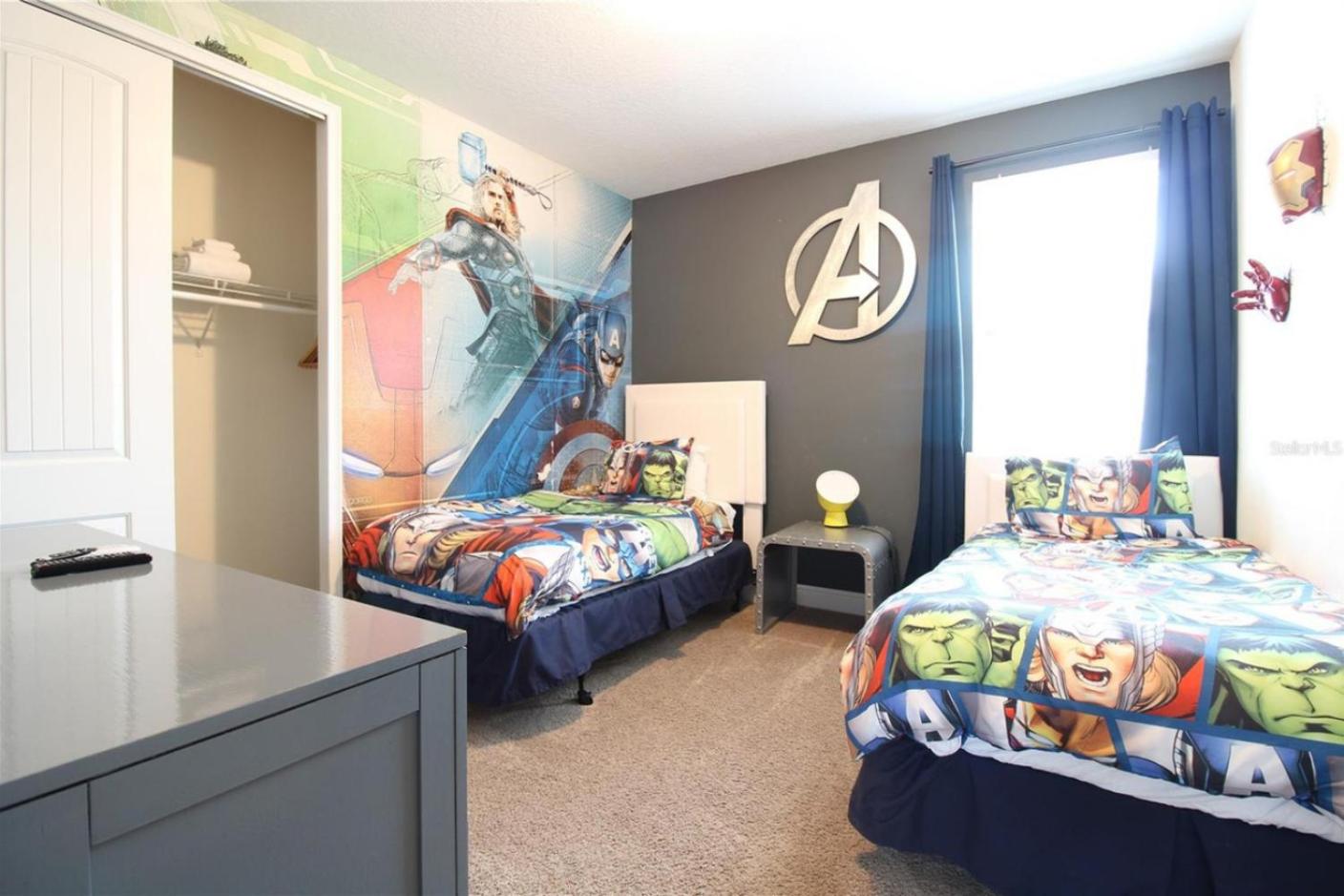 Family Themed House Close to Disney with Private Pool and Huge Backyard