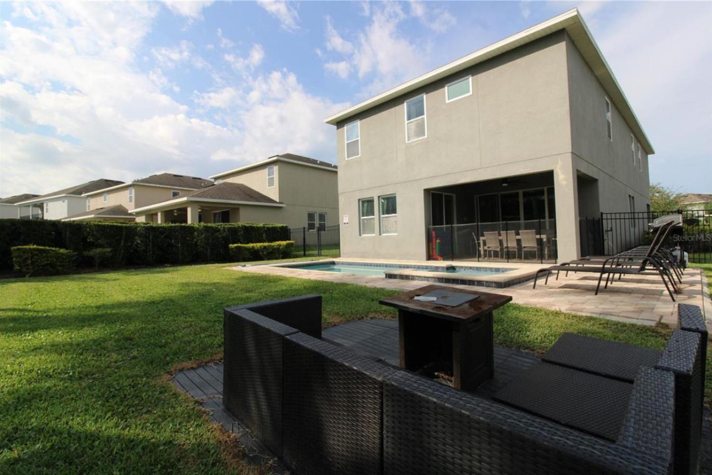 Family Themed House Close to Disney with Private Pool and Huge Backyard